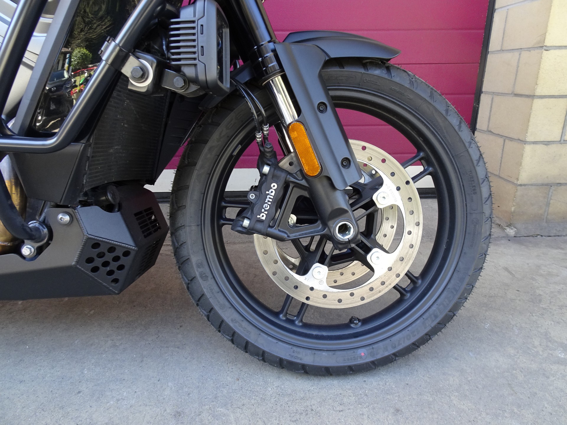 HARLEY-DAVIDSON RA Pan America 1250 Special-showroom-element-1