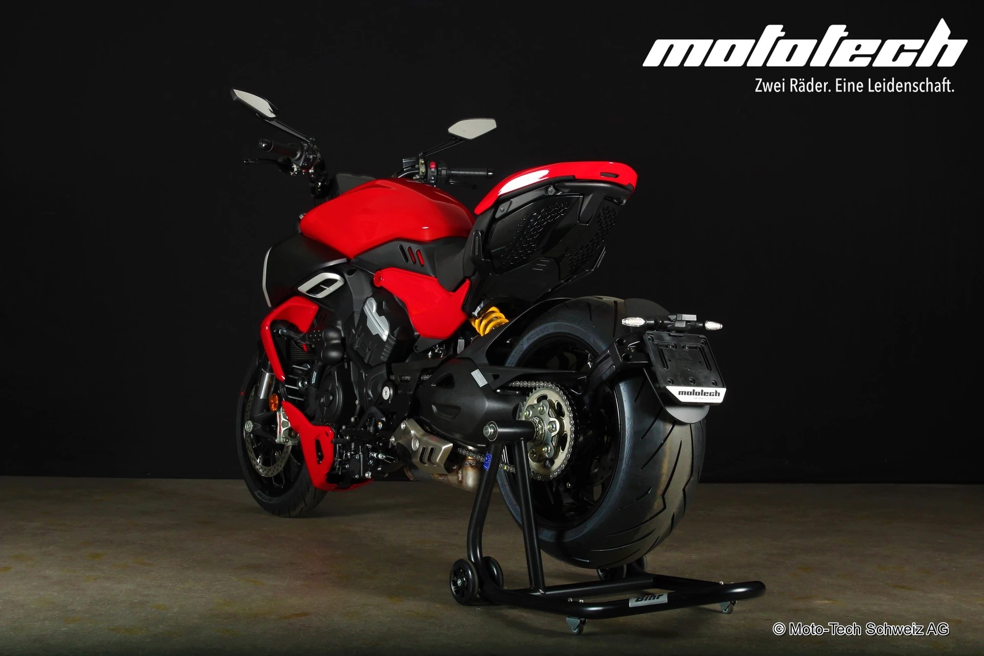 DUCATI Diavel V4 *GET READY Ab 3.90% Leasing*-showroom-element-3