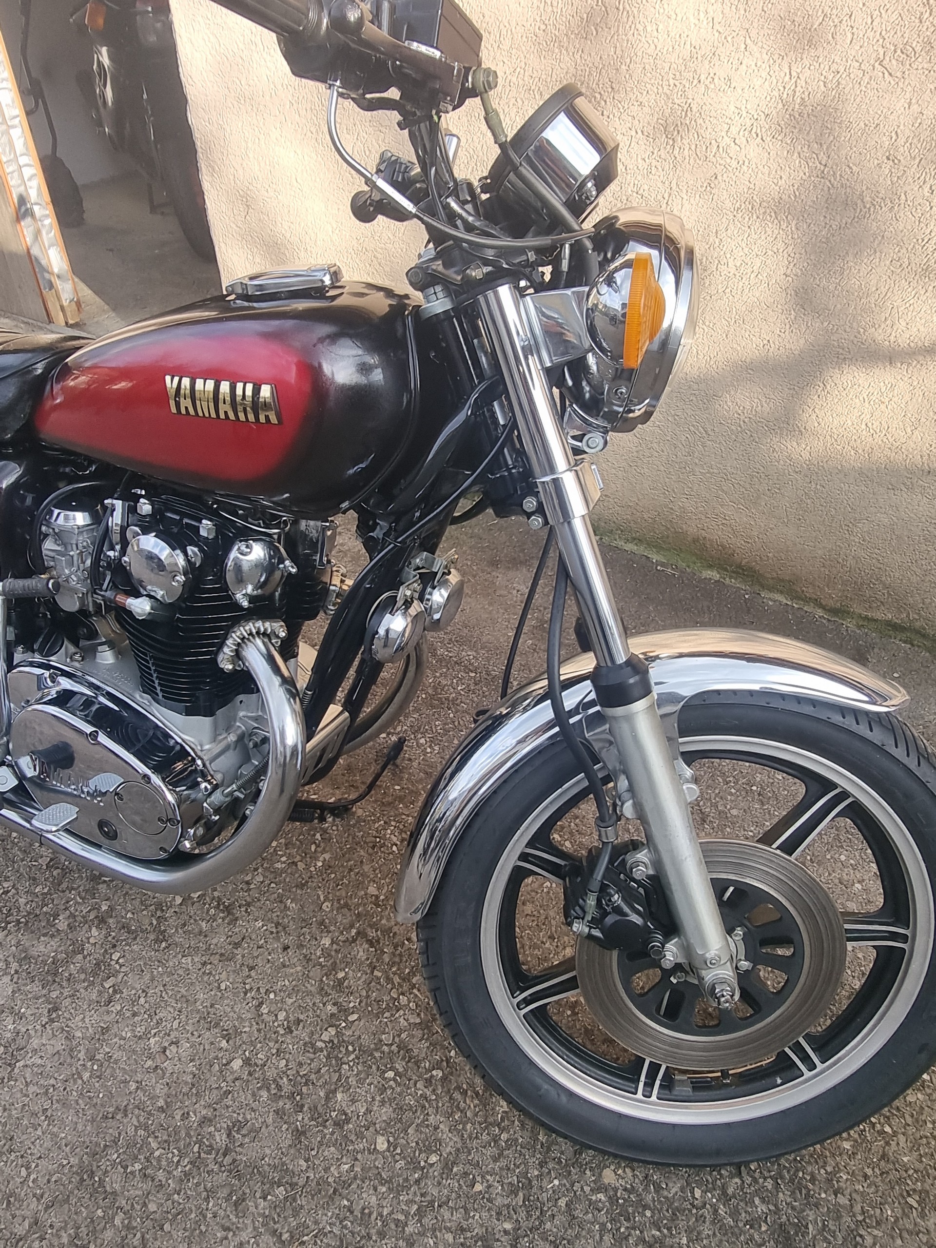YAMAHA XS 650
