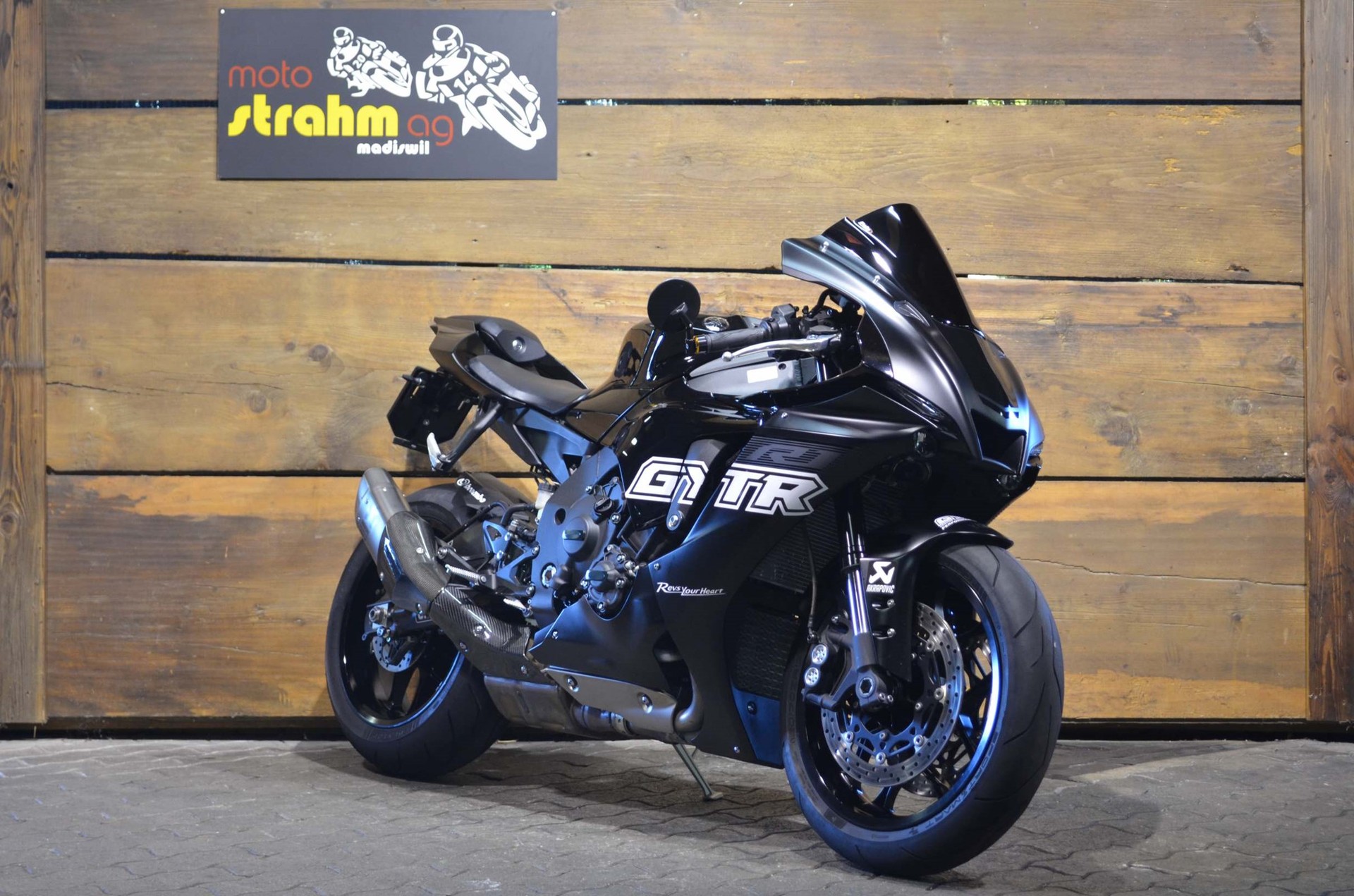 YAMAHA YZF-R1 ABS