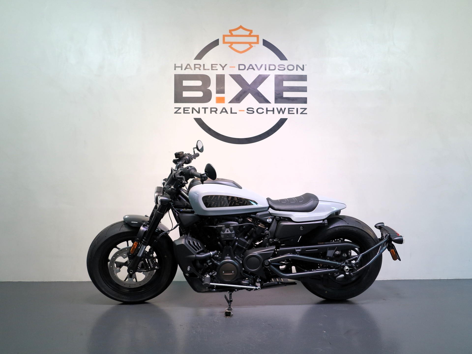 HARLEY-DAVIDSON RH 1250 Sportster S-showroom-element-2