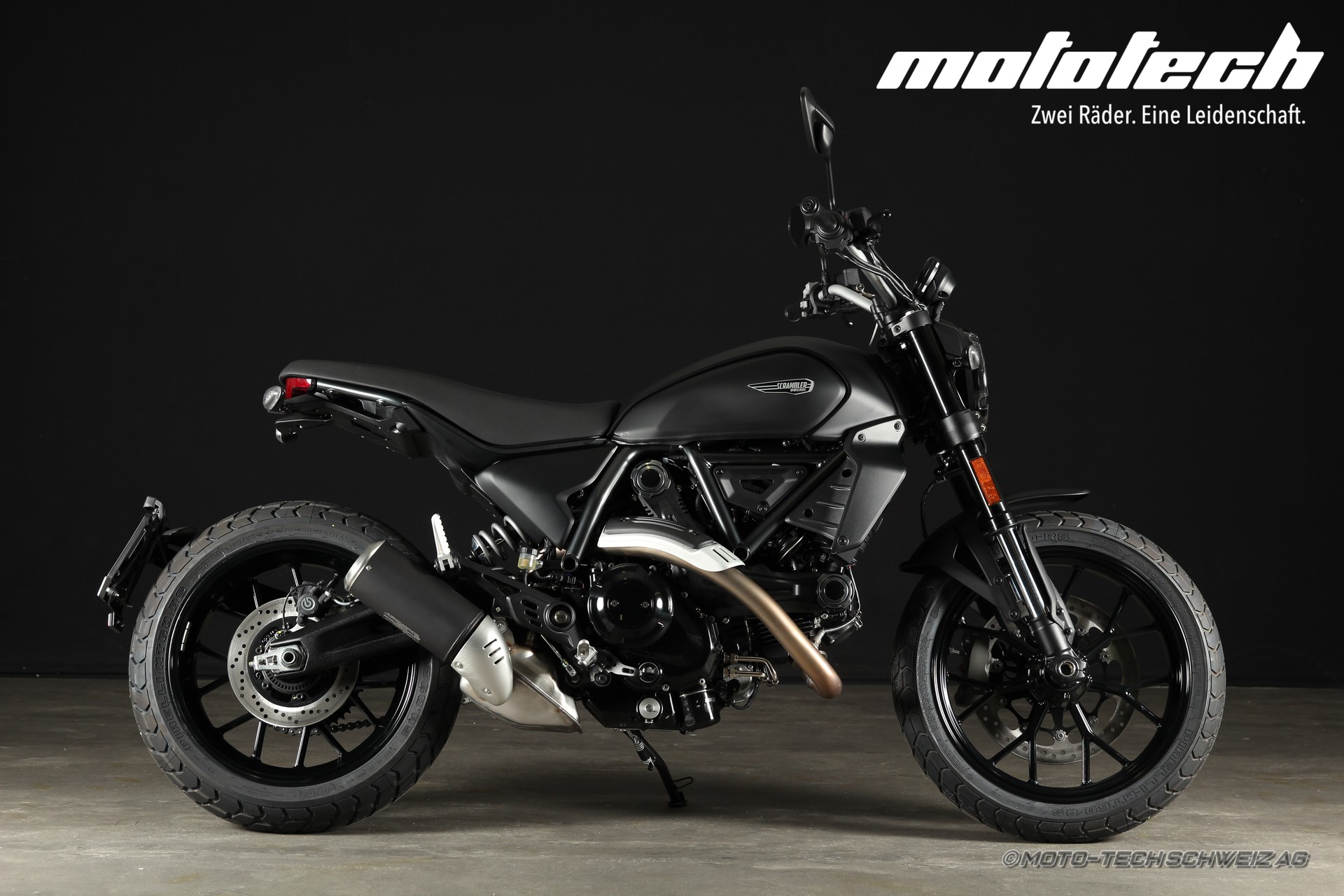 DUCATI Scrambler Icon Dark MY25 (35kW) *GET READY Ab 3.90% Leasing*-showroom-element-1