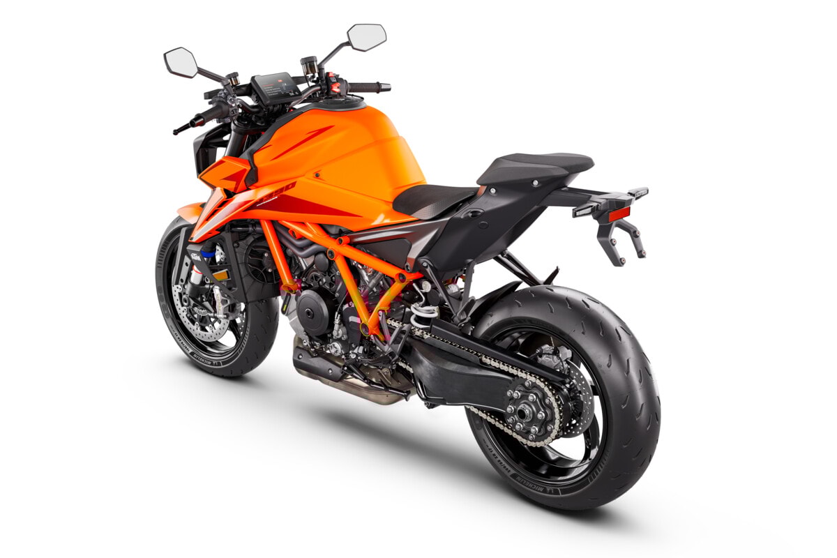 KTM 1390 Super Duke R-showroom-element-3