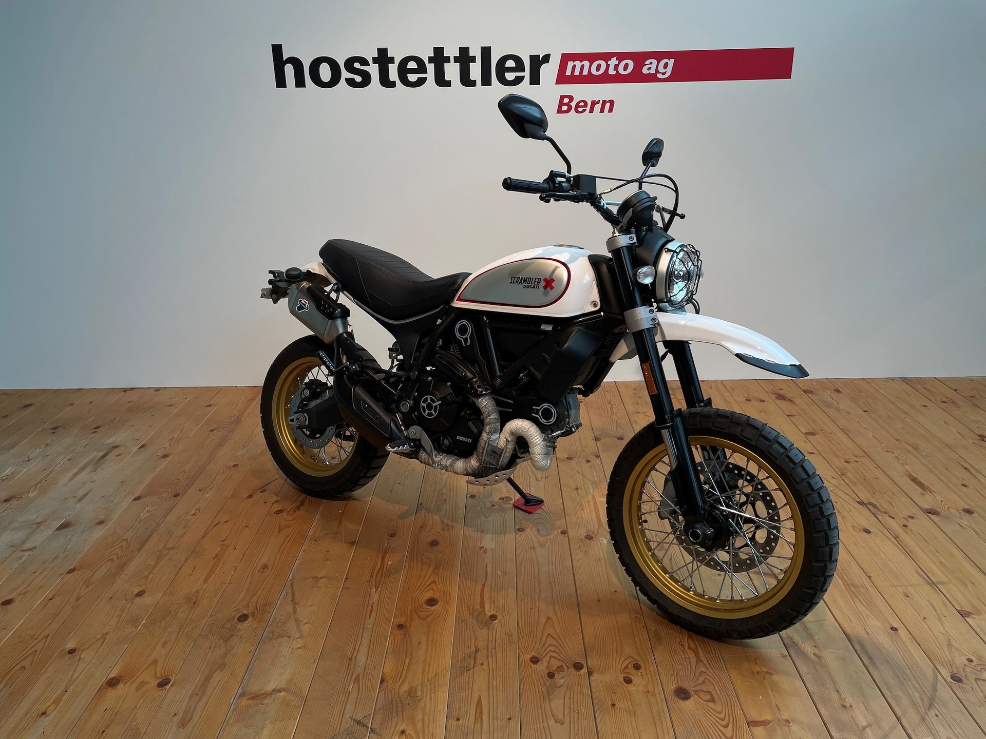 DUCATI SCRAMBLER 800