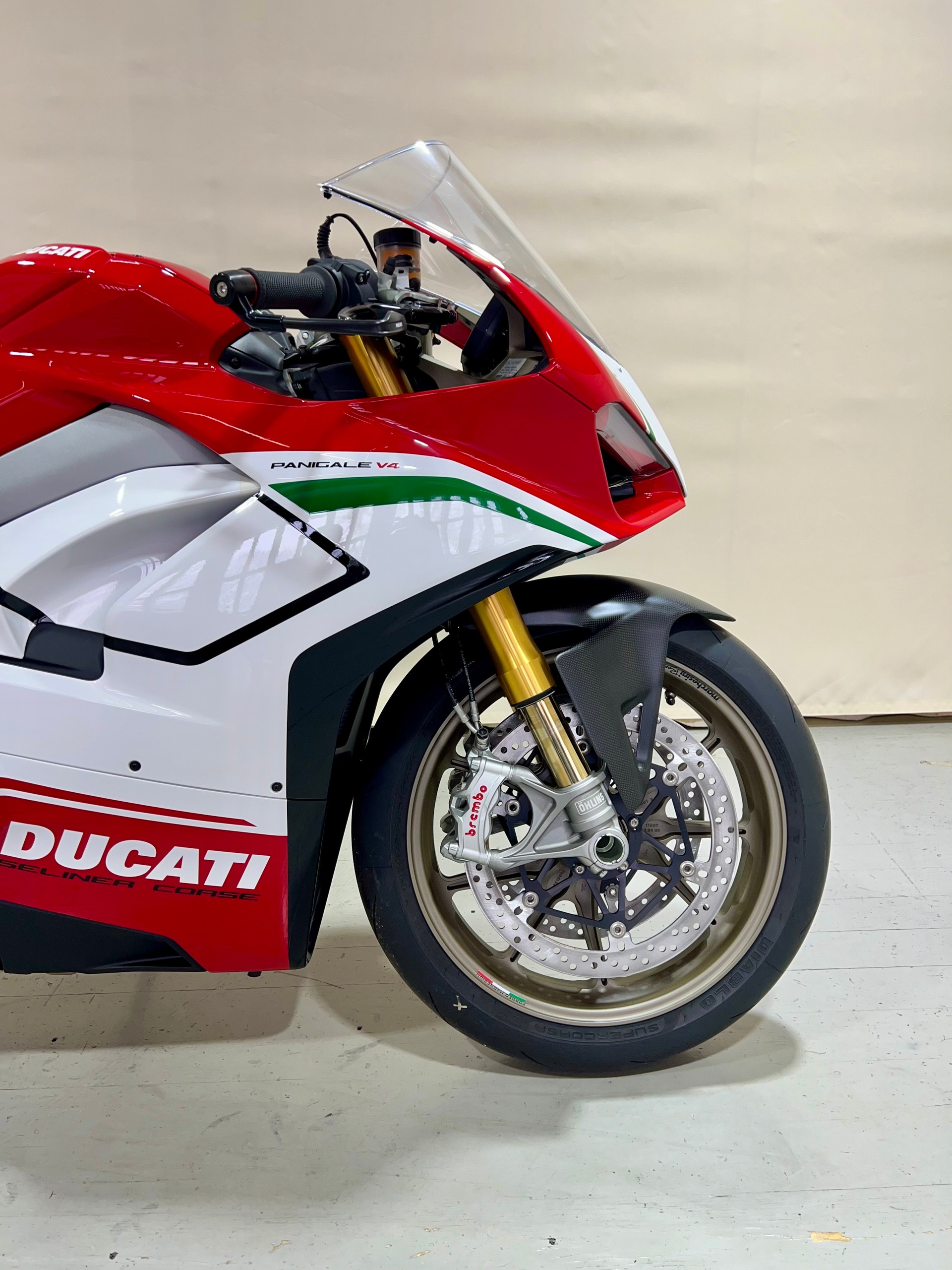 DUCATI Panigale 1103 V4 Speciale Magnesium Wheels, No 0657 / 1500-showroom-element-1