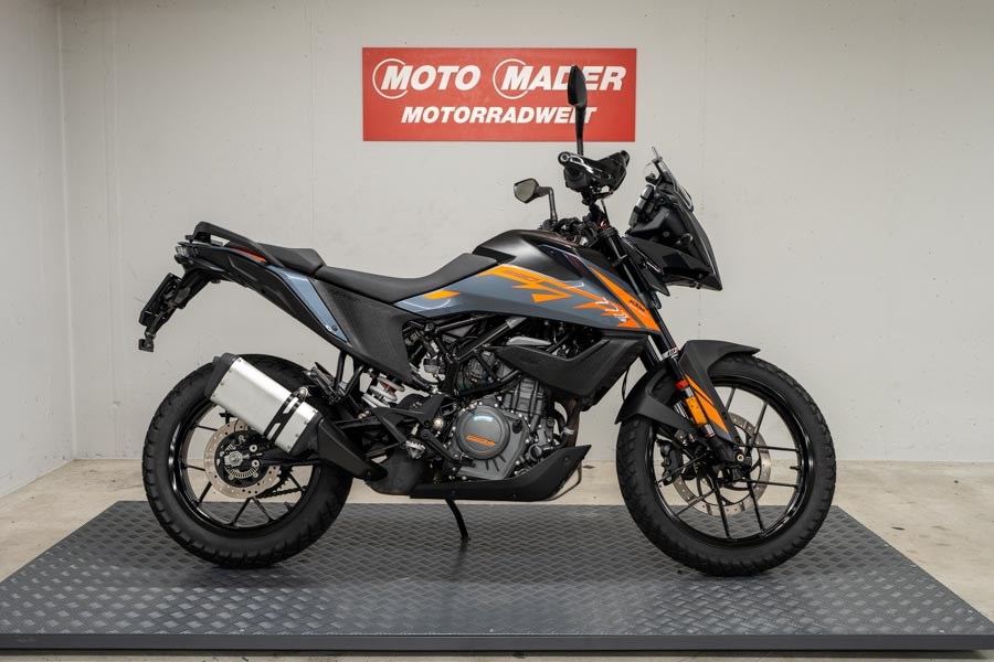 KTM 390 Adventure ABS-showroom-element-1