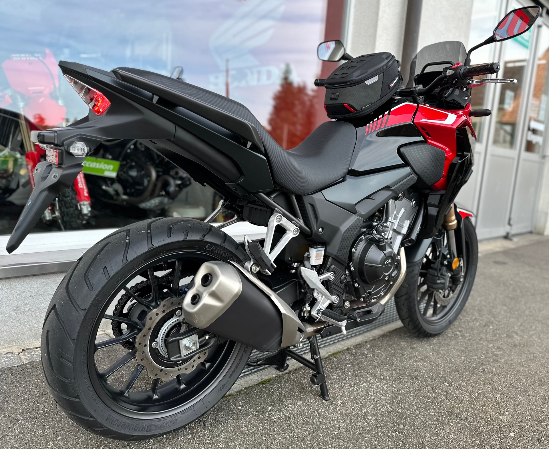 HONDA CB 500 X (35kW)-showroom-element-3