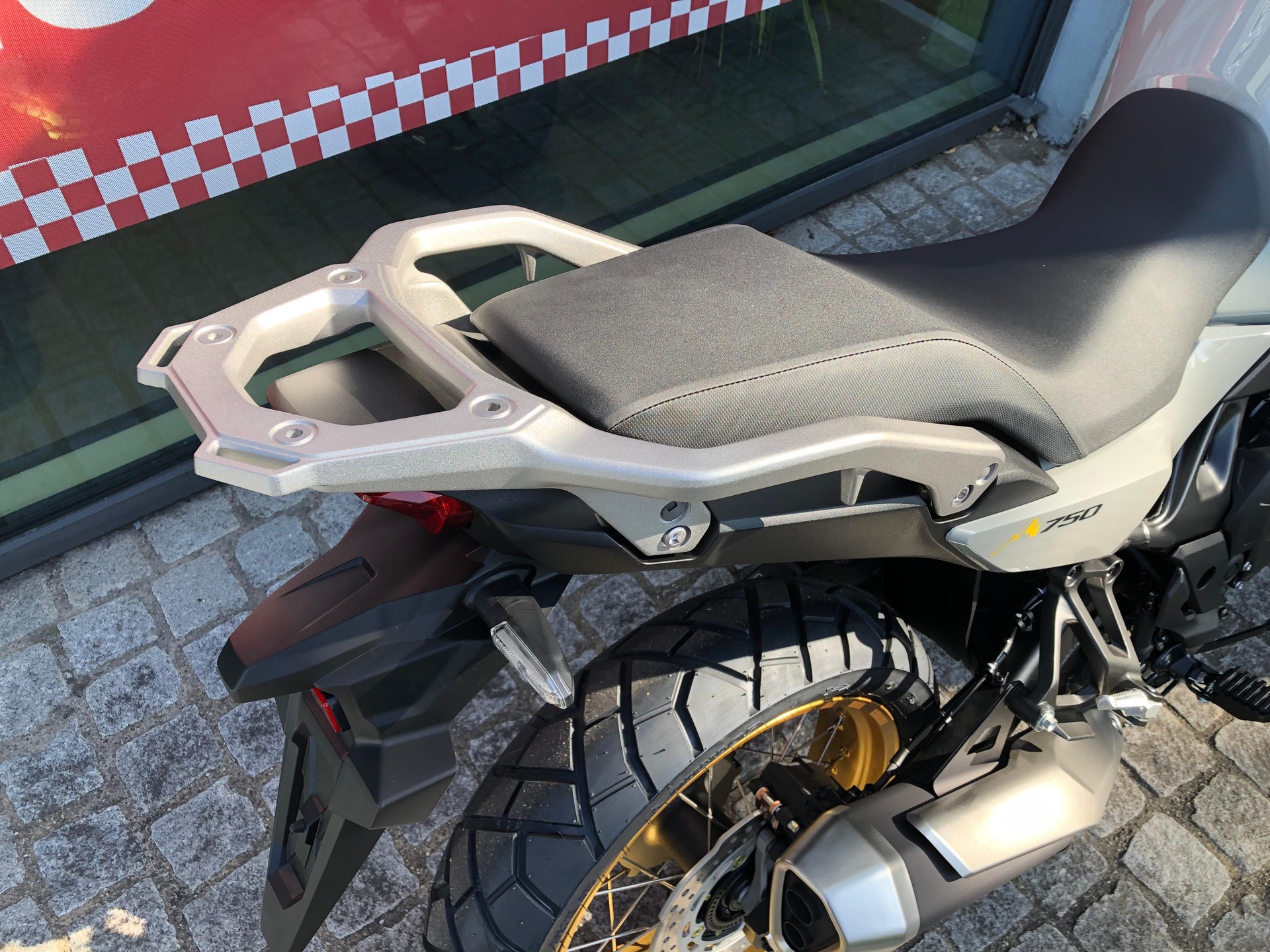 HONDA XL 750 Transalp - Modell 2025-showroom-element-3