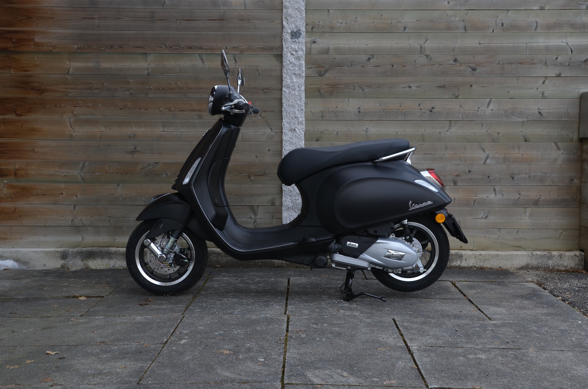 PIAGGIO Vespa 125 Primavera Sport ABS-showroom-element-1