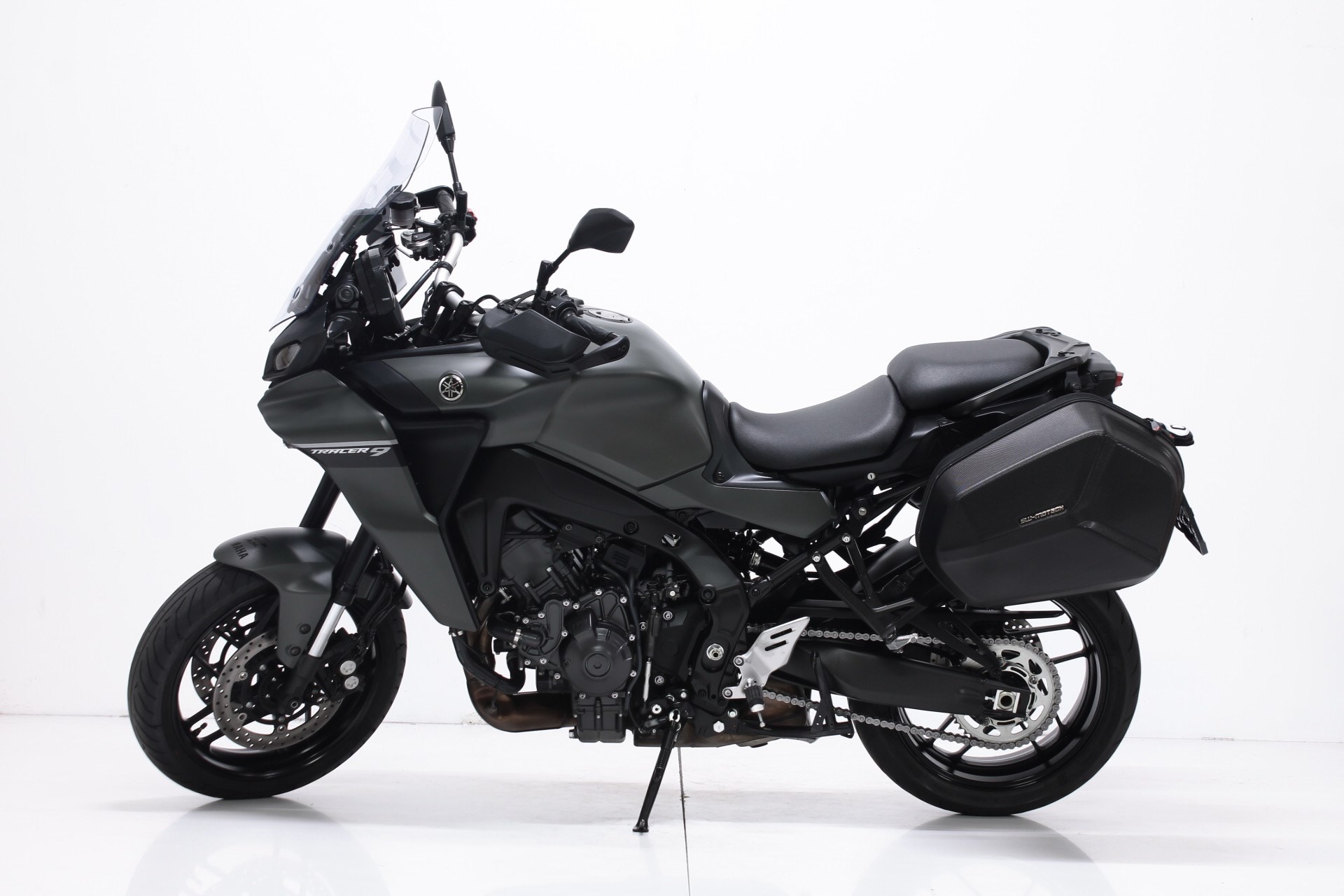 YAMAHA Tracer 9-showroom-element-2