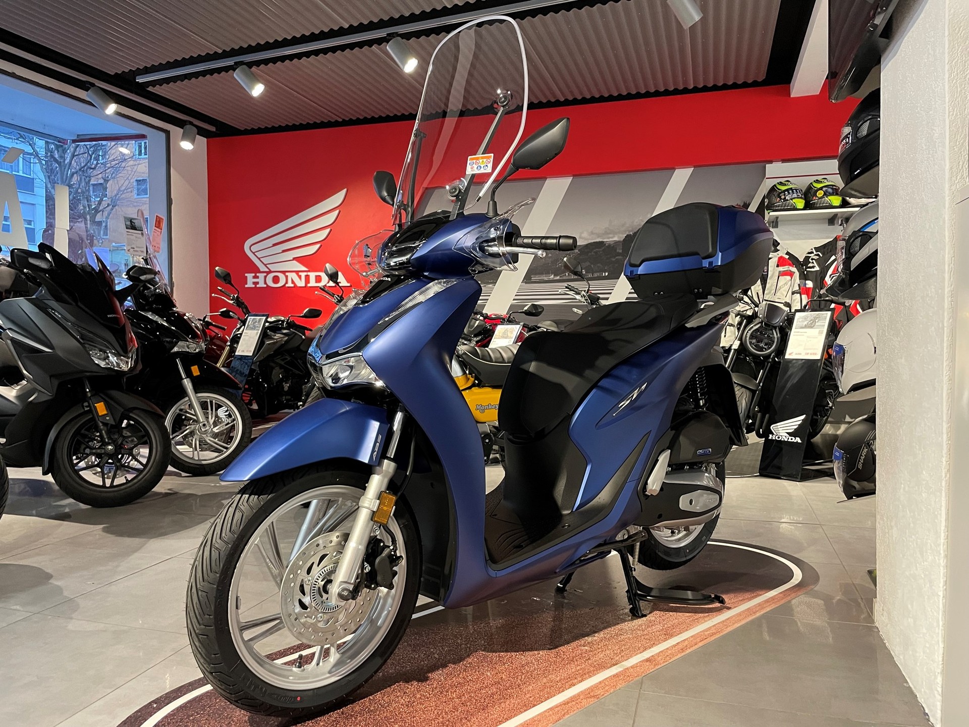 HONDA SH 125 +