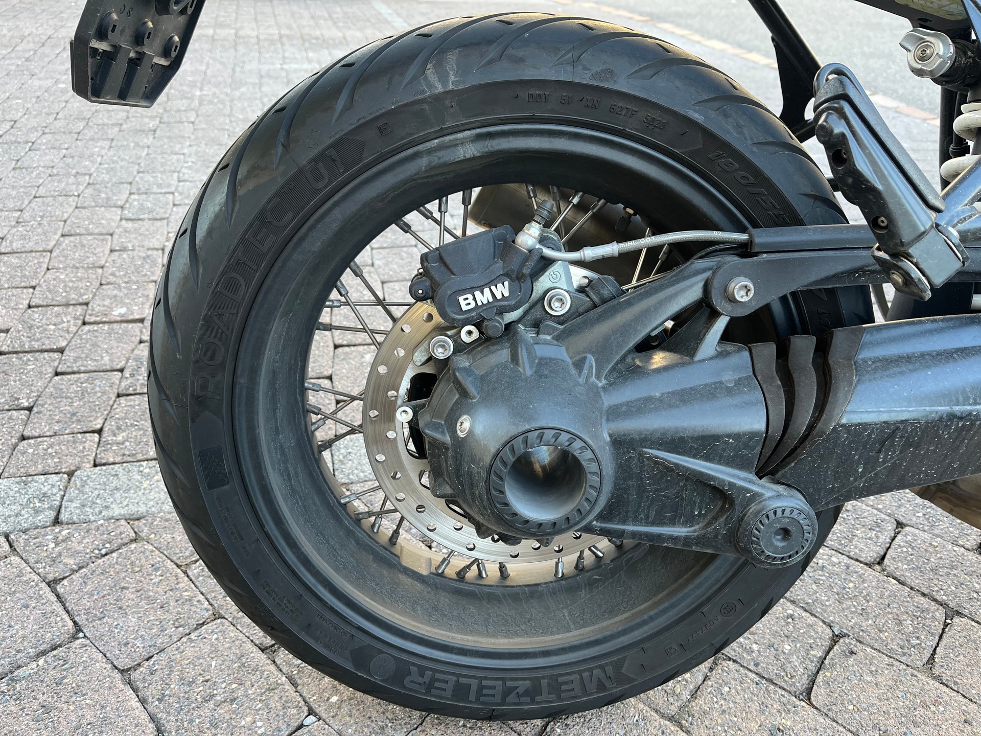 BMW R nineT-image-10