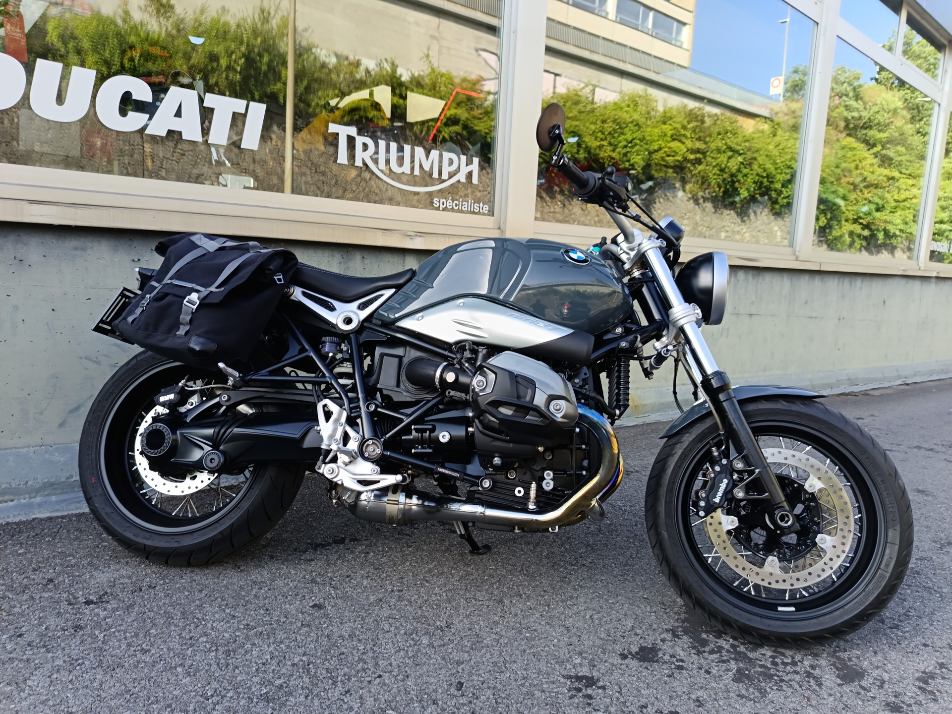 BMW R nineT Pure ABS-image-2