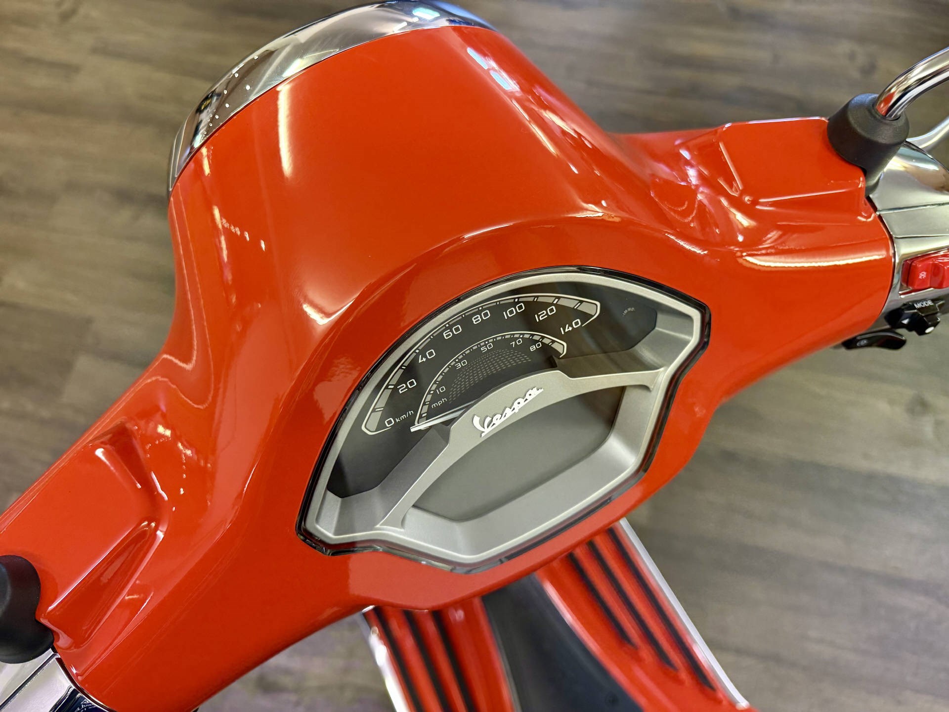 PIAGGIO Vespa Primavera 125 3V ABS-showroom-element-3