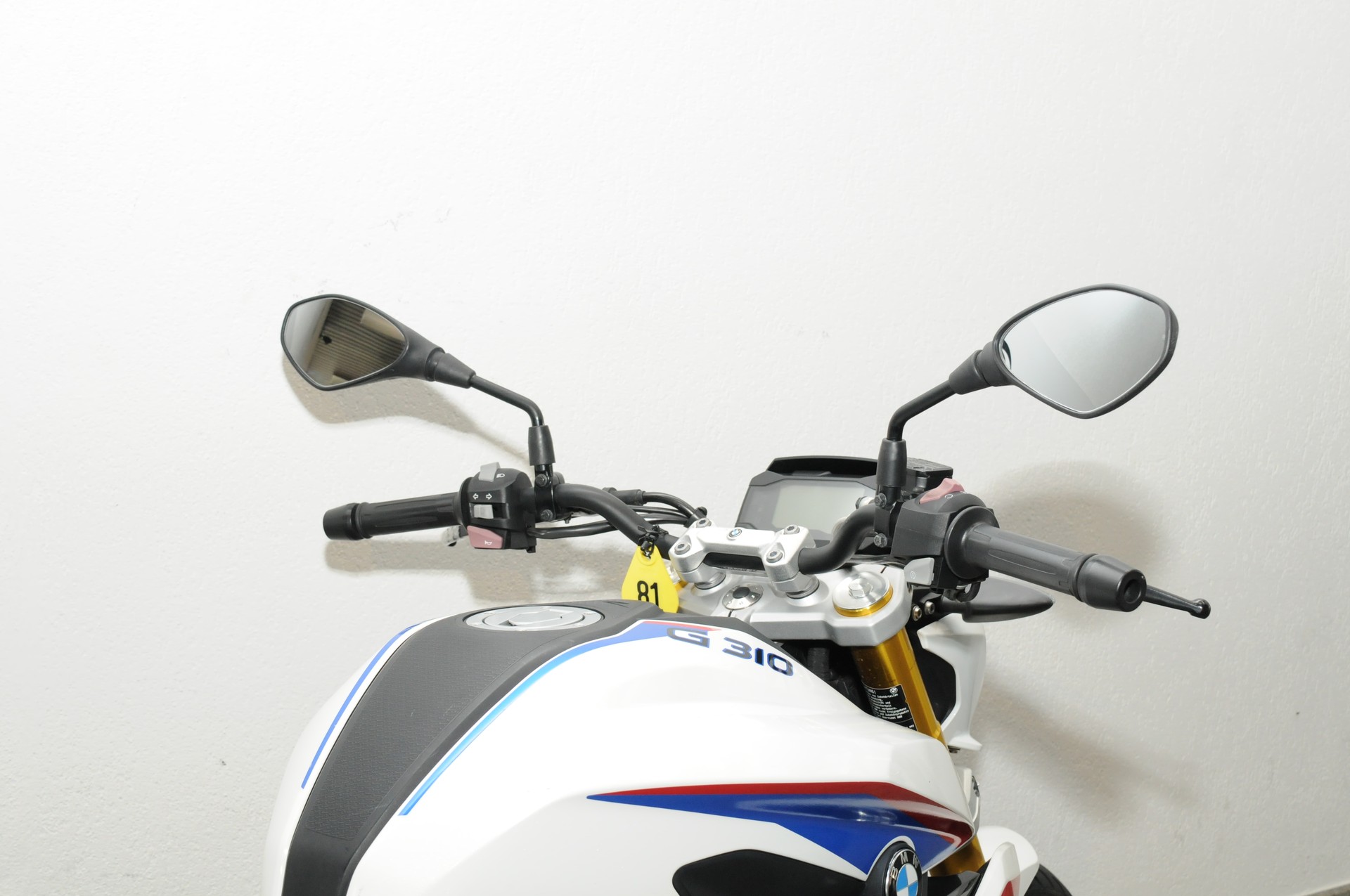 BMW G 310 R ABS-showroom-element-3