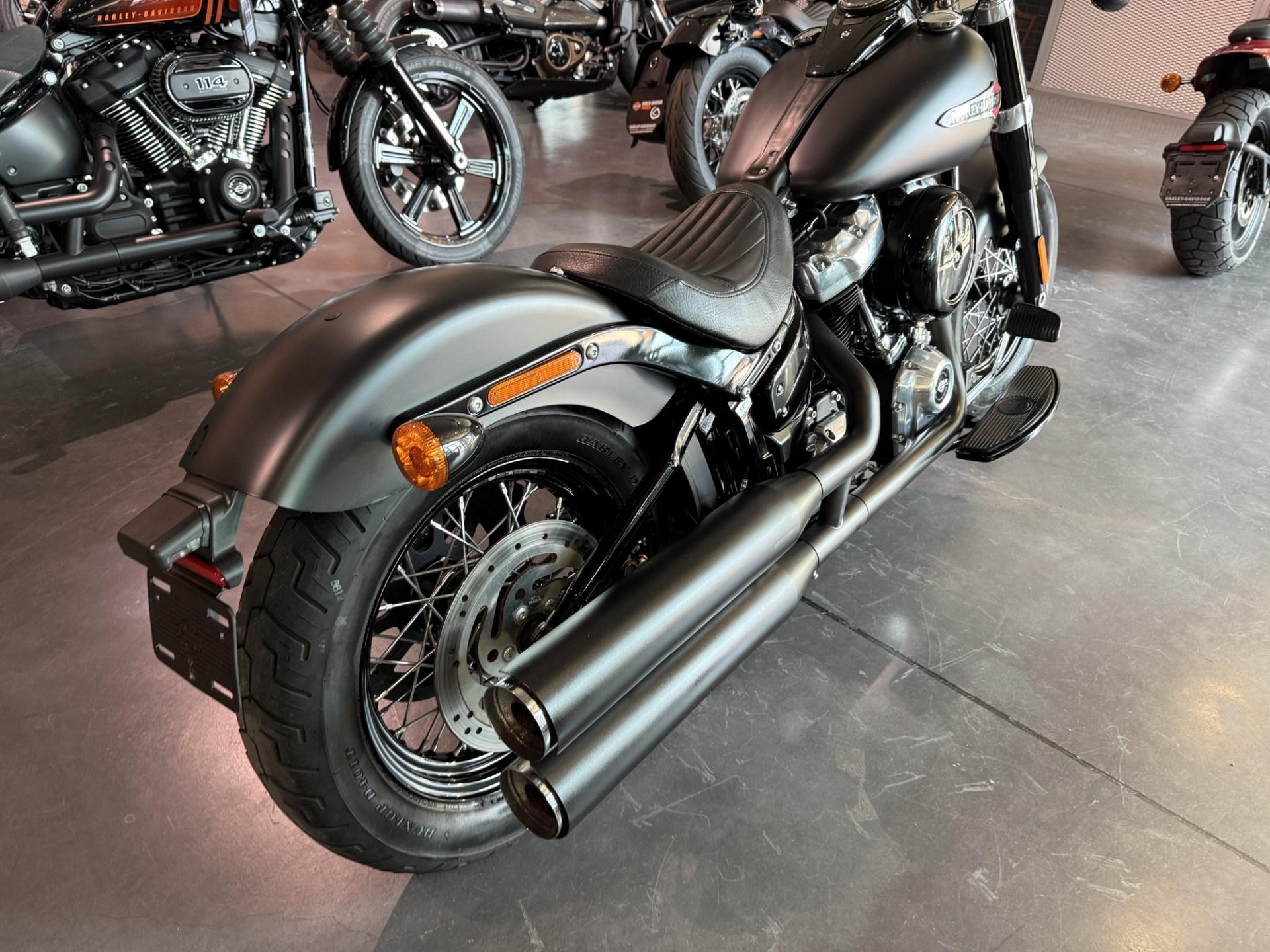 HARLEY-DAVIDSON FLSL 1745 Softail Slim 107-showroom-element-3