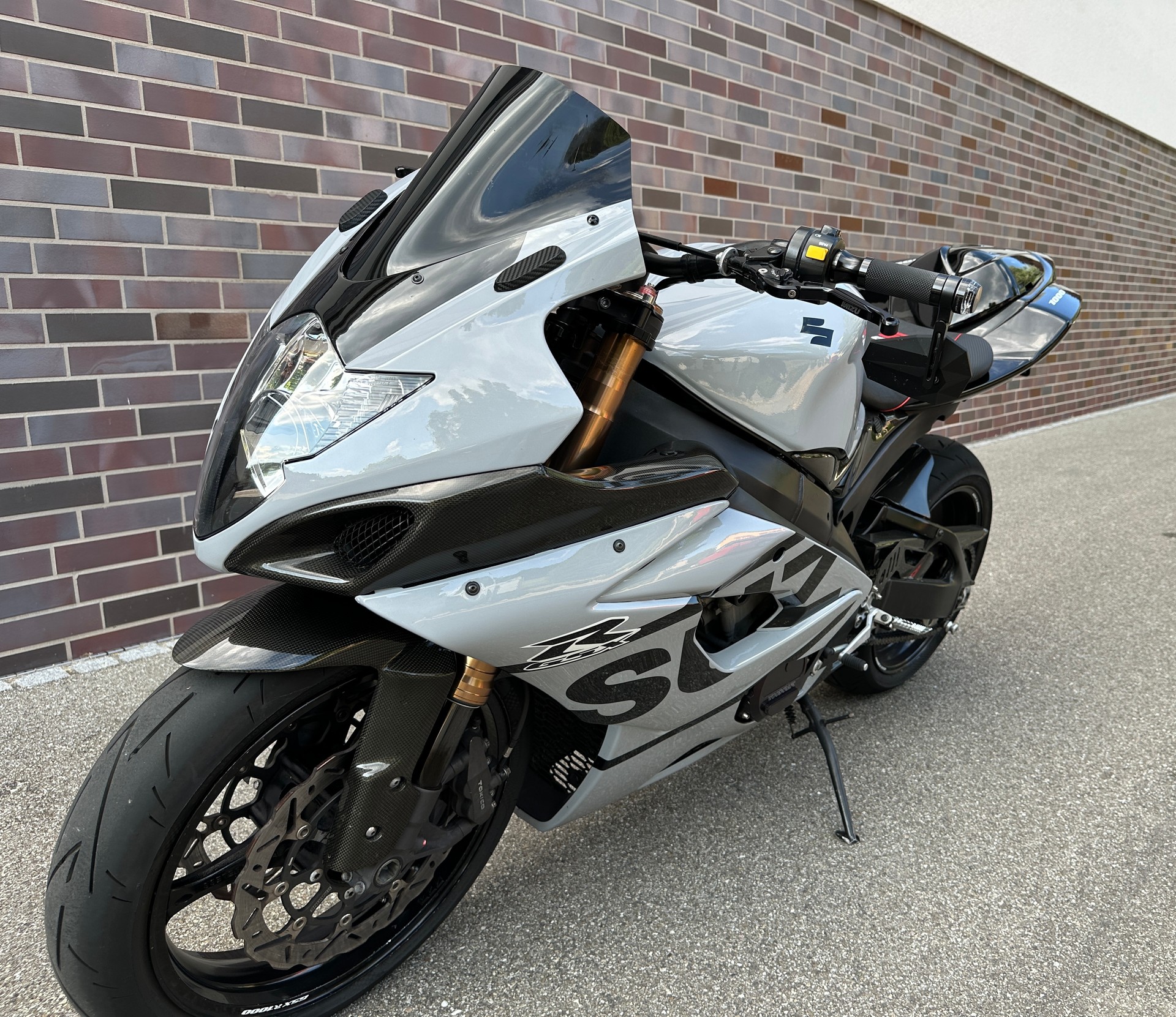 SUZUKI GSX-R 1000 K5/K6-image-5