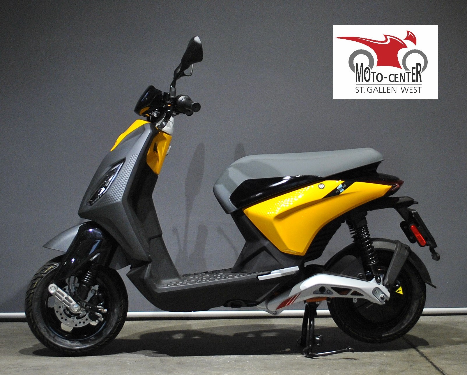 PIAGGIO Piaggio 1 Active 60km/h Full Electric-showroom-element-2
