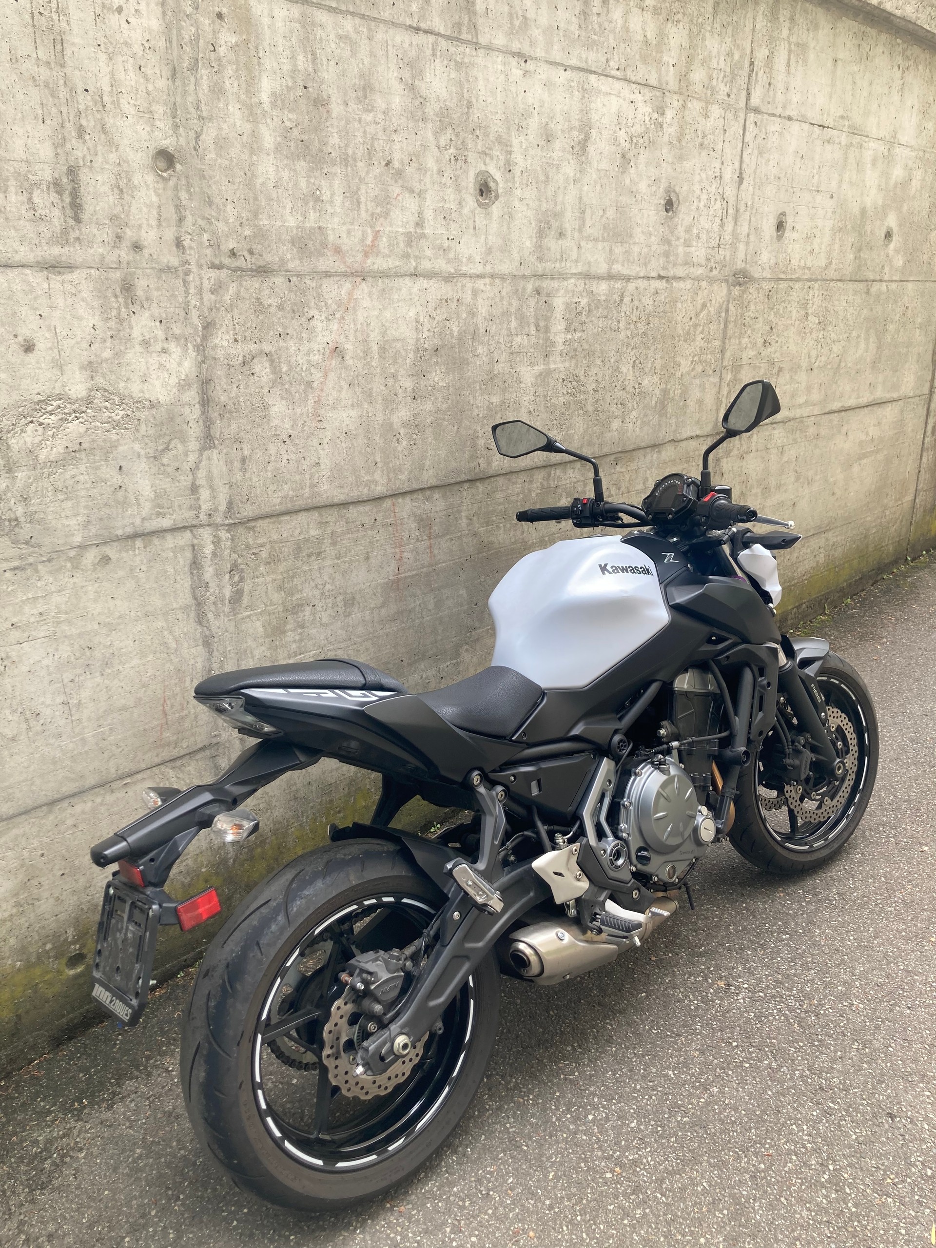 KAWASAKI Z 650 ABS (35kW)-image-3