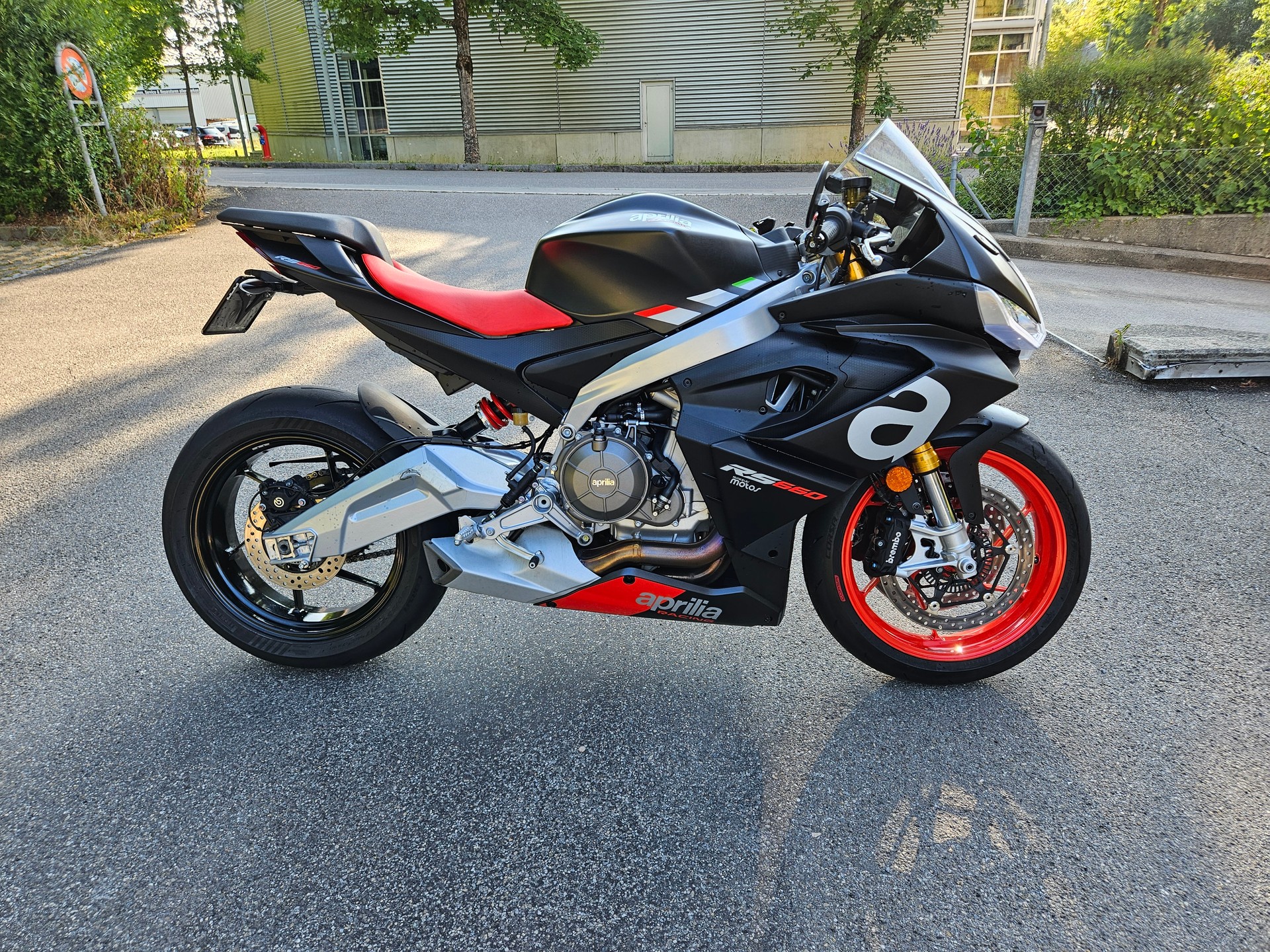 APRILIA RS 660-image-3