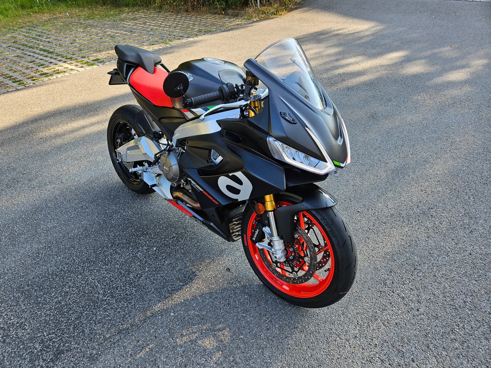 APRILIA RS 660-image-4
