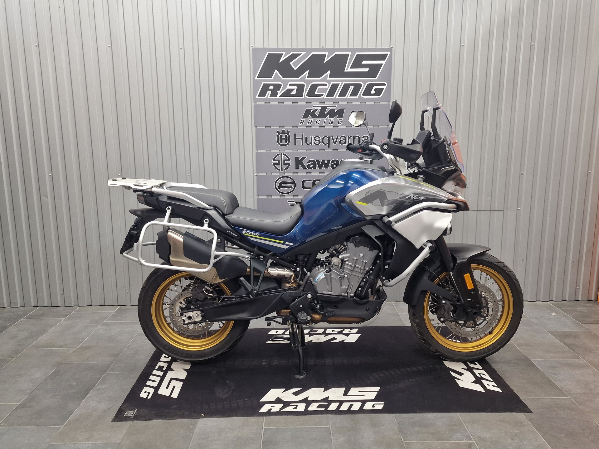 CF MOTO 800 MT Touring