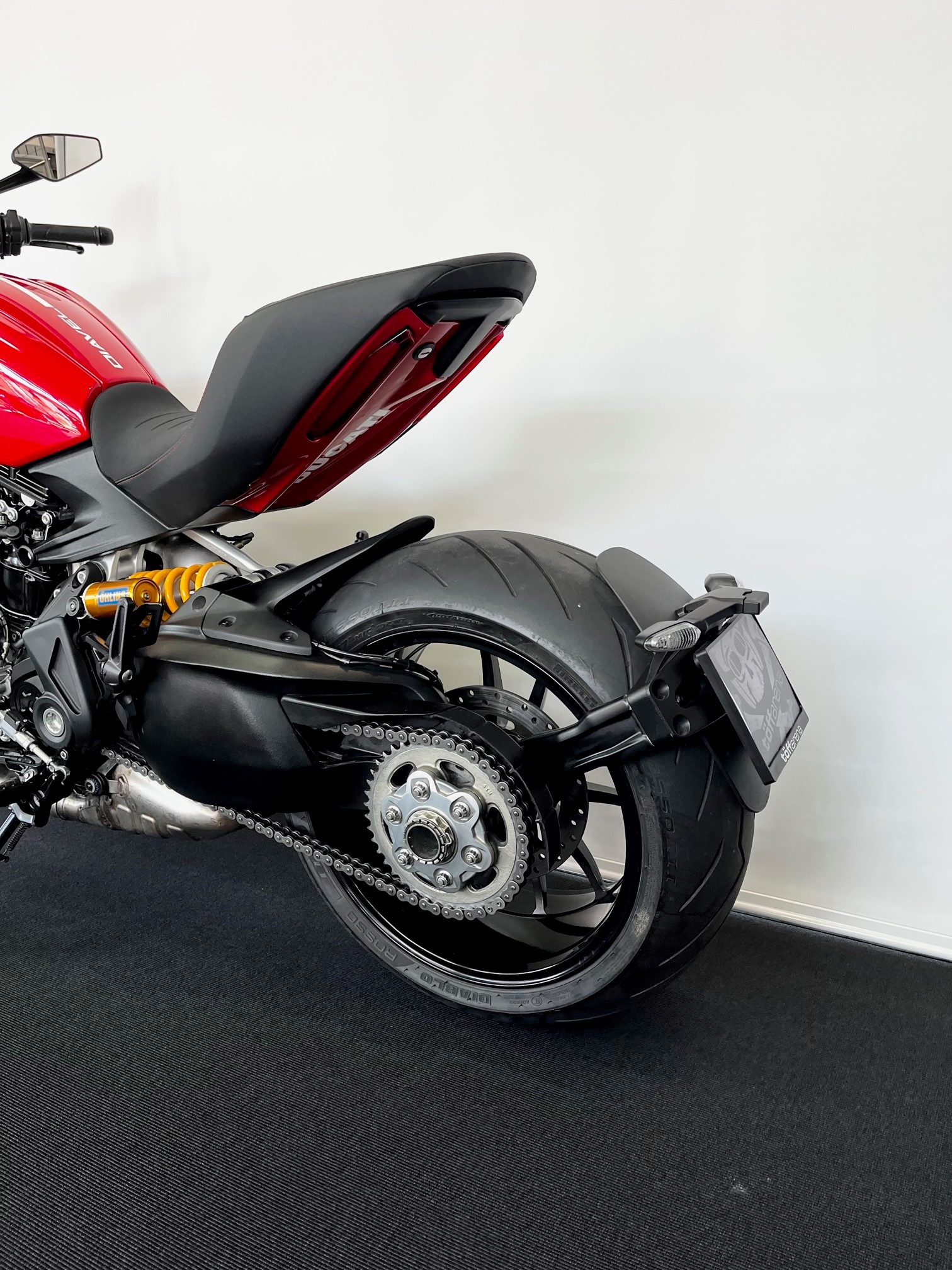 DUCATI Diavel 1260 S-showroom-element-2