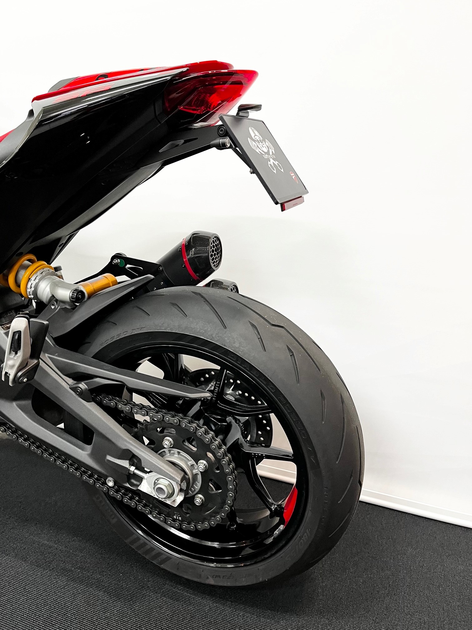 DUCATI Monster SP 937-showroom-element-3
