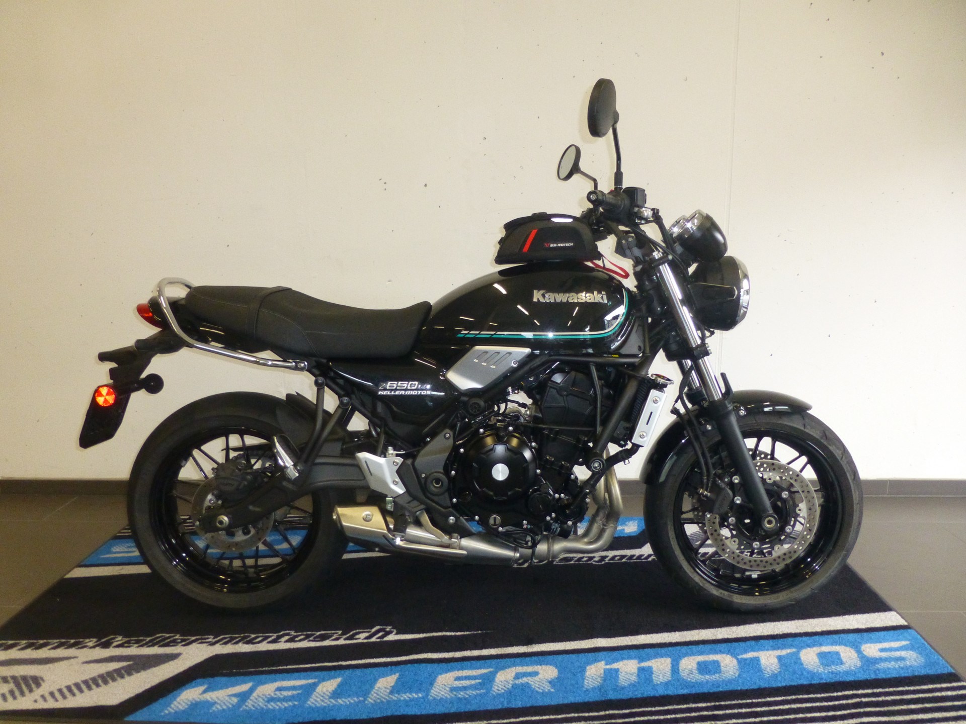 KAWASAKI Z 650 RS