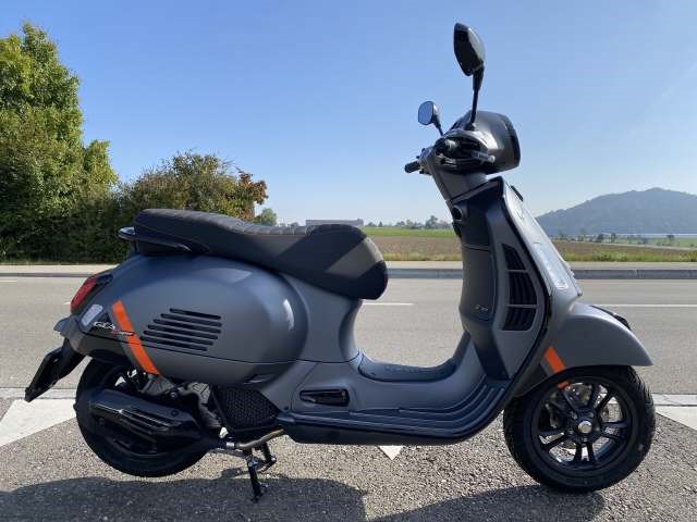 PIAGGIO Vespa GTS 125 ABS