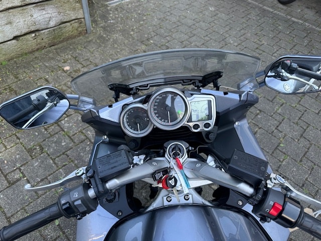 YAMAHA FJR 1300 ABS-showroom-element-2