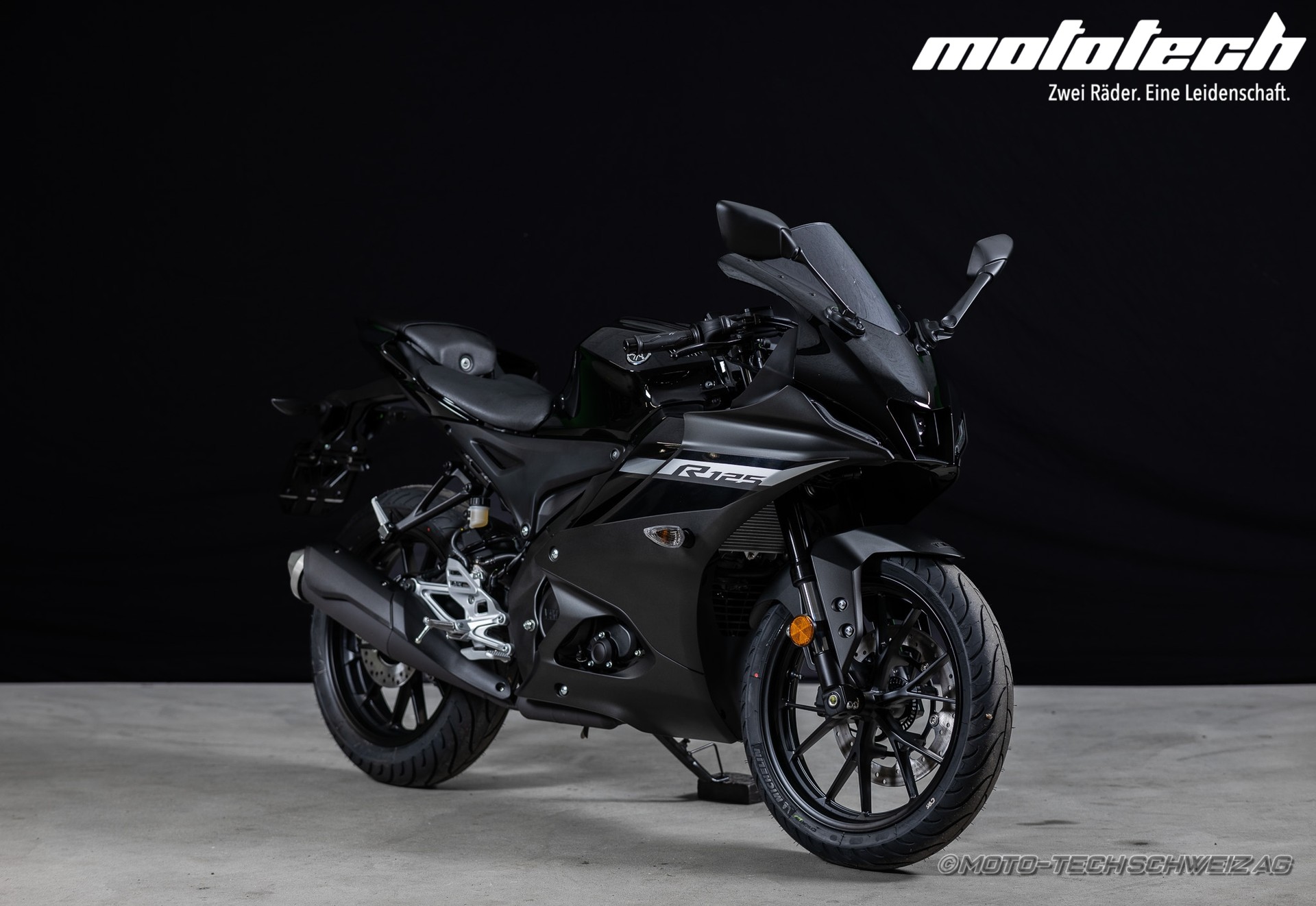 YAMAHA YZF-R 125 ABS