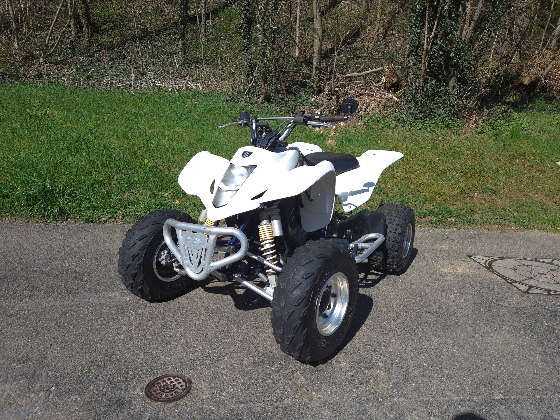 SUZUKI LT-Z 400