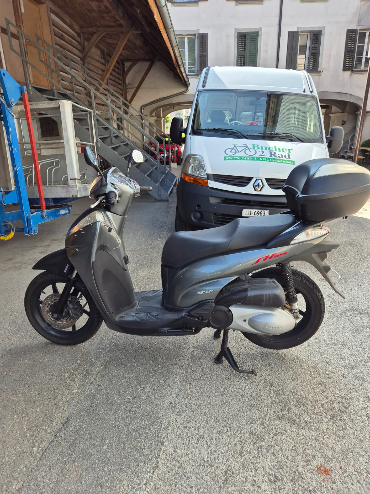 HONDA SH 300 i ABS