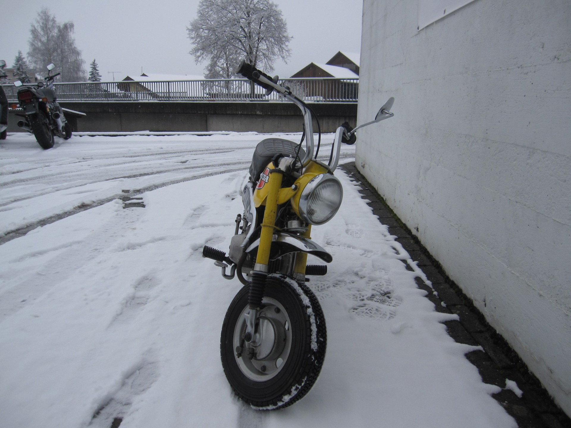 HONDA Z 50 J Monkey-showroom-element-1