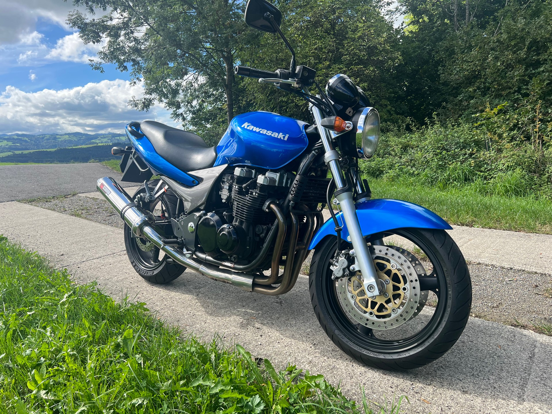 KAWASAKI ZR-7 (25kW)-image-0