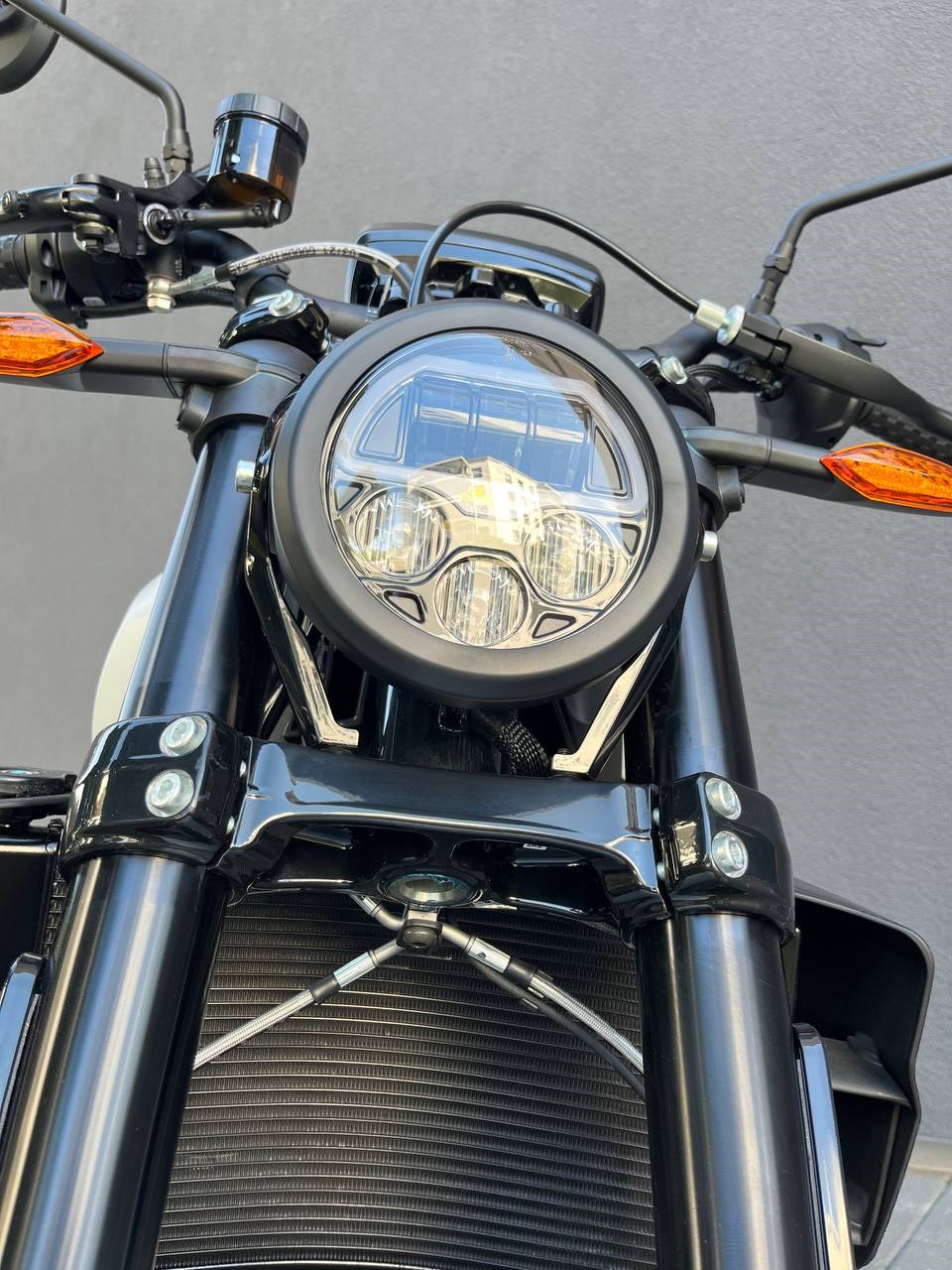 INDIAN FTR 1200 S-showroom-element-2