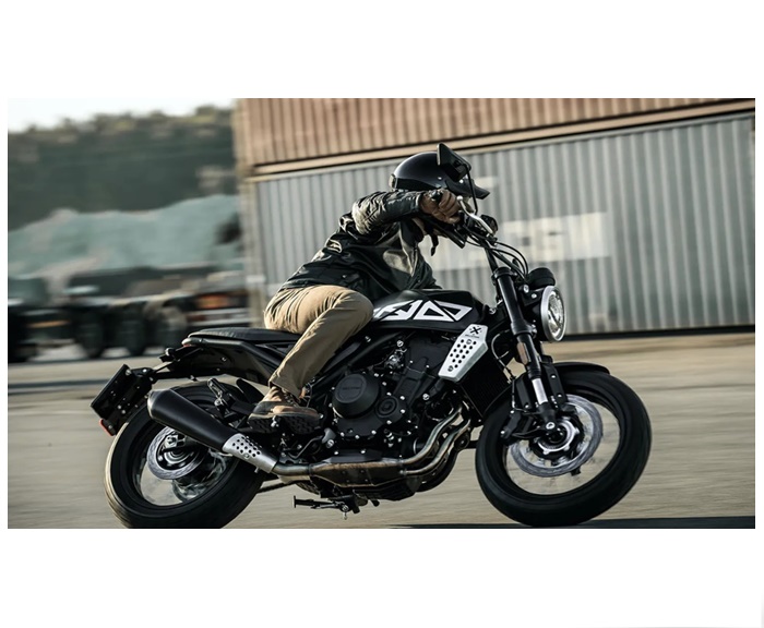 BRIXTON CROSSFIRE 500 X ABS-showroom-element-3