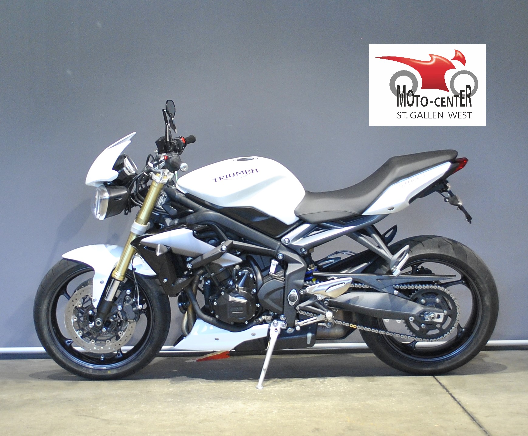 TRIUMPH Street Triple 675 ABS-showroom-element-2