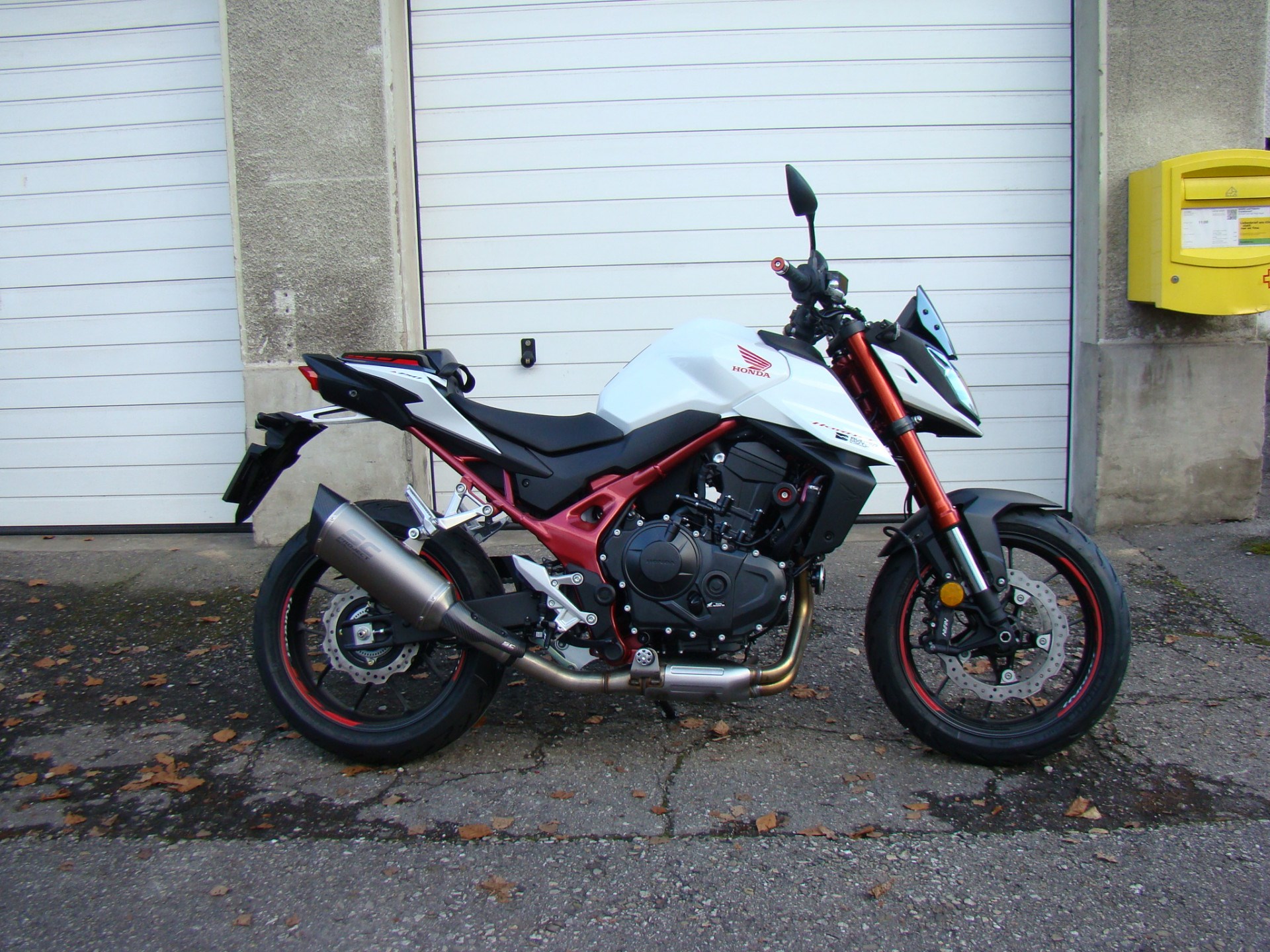 HONDA CB 750 Hornet