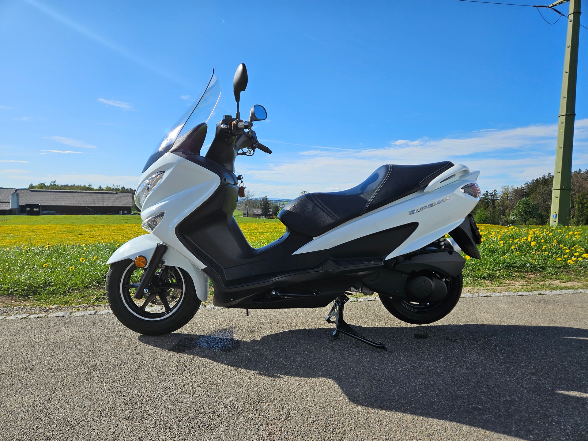 SUZUKI UH 125 Burgman ABS-image-2