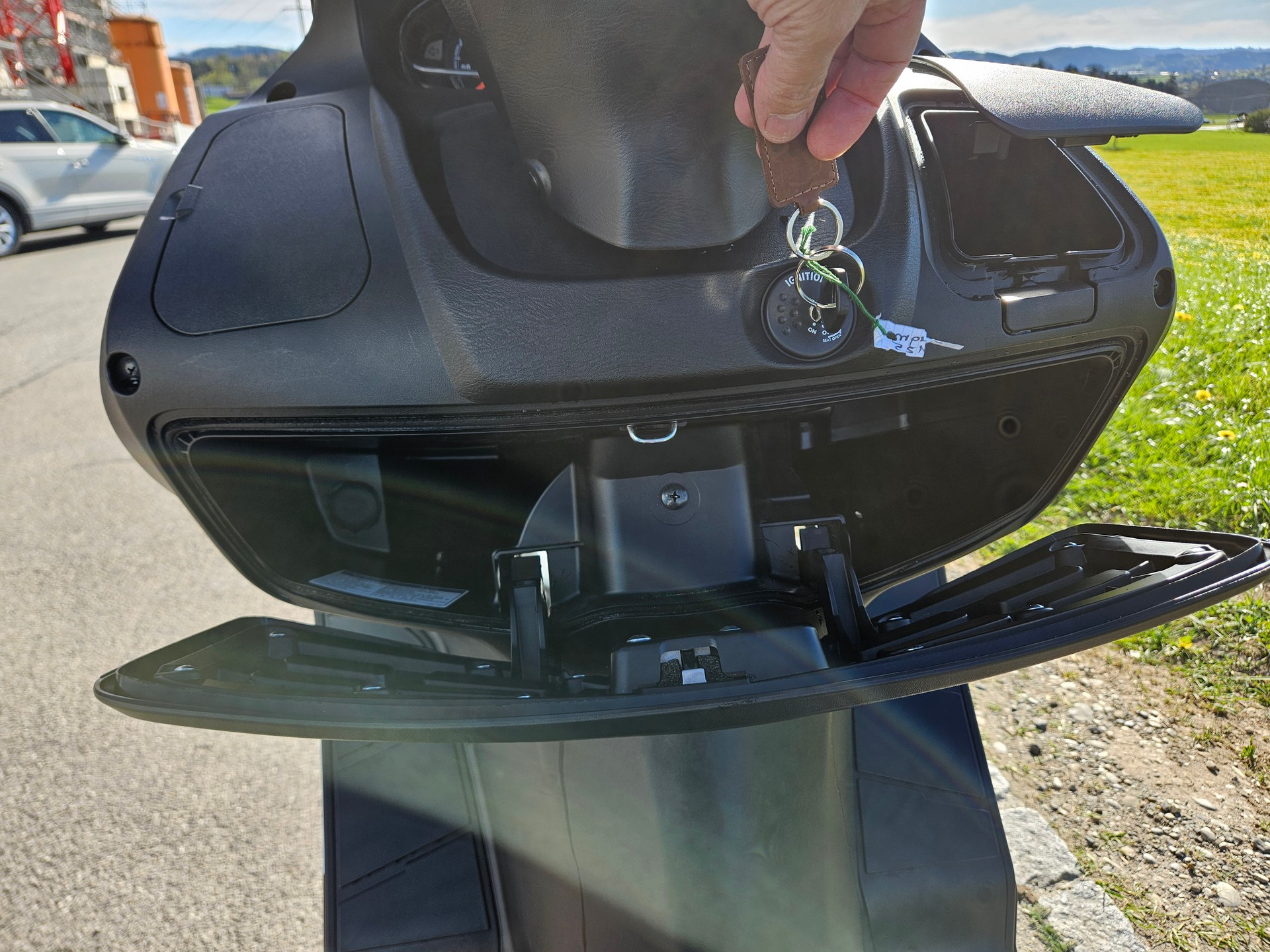 SUZUKI UH 125 Burgman ABS-image-7