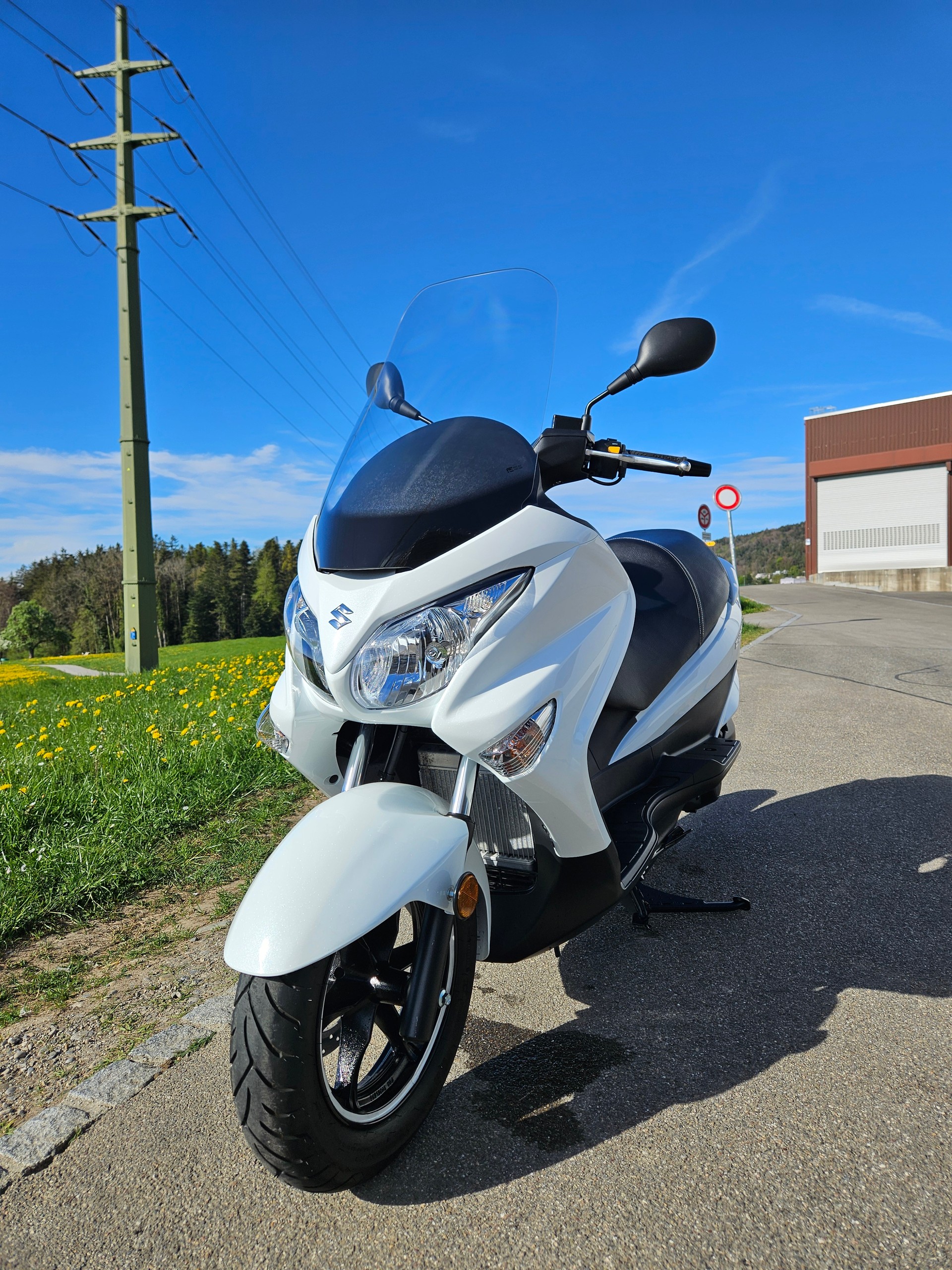 SUZUKI UH 125 Burgman ABS-image-0
