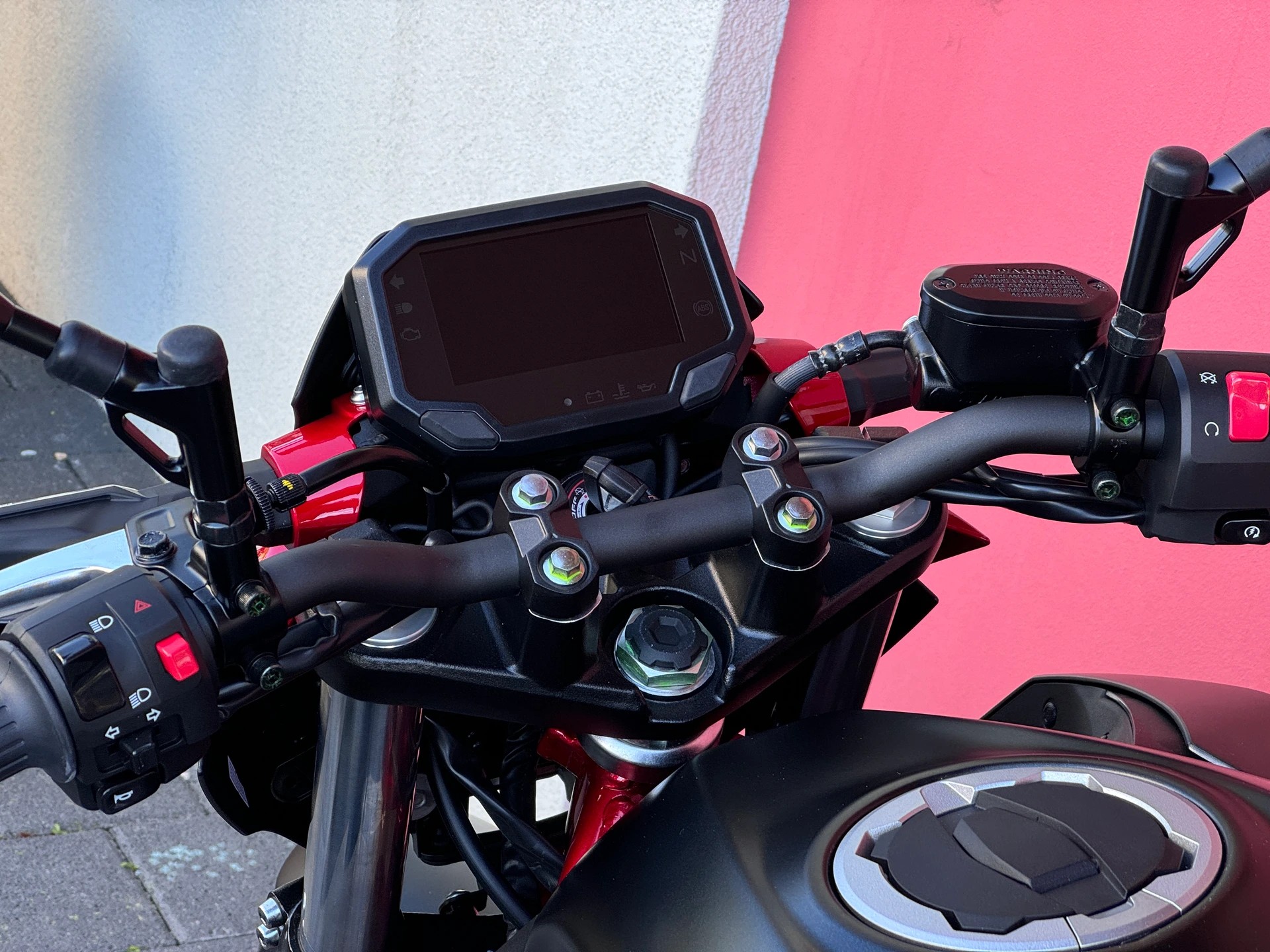KAWASAKI Z 500 SE-showroom-element-2