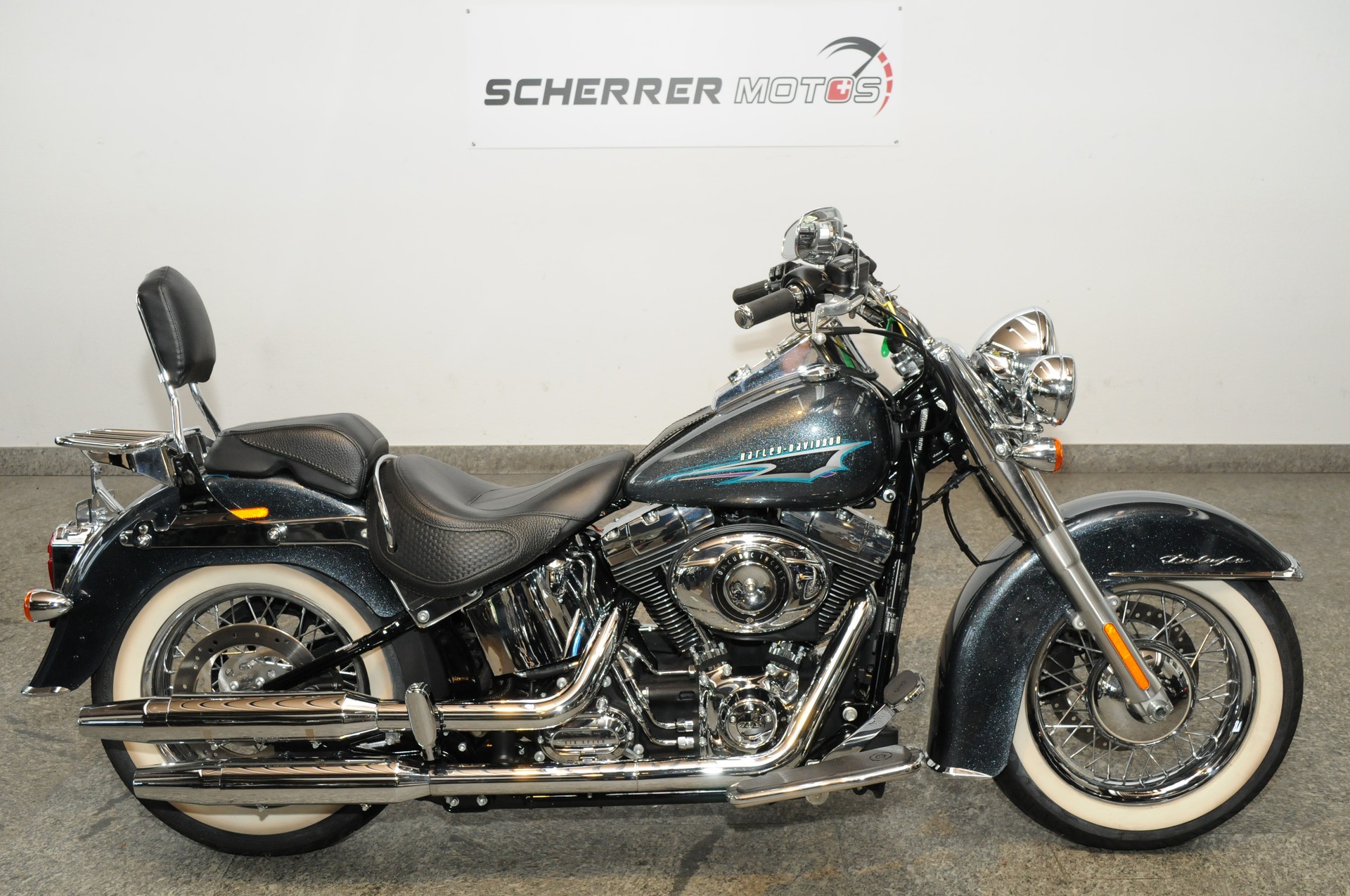 HARLEY-DAVIDSON FLSTN Softail Deluxe ABS