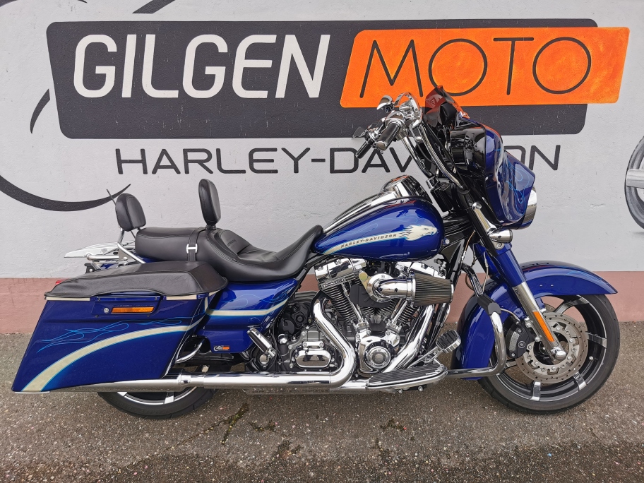 HARLEY-DAVIDSON FLHXSE Street Glide ABS CVO