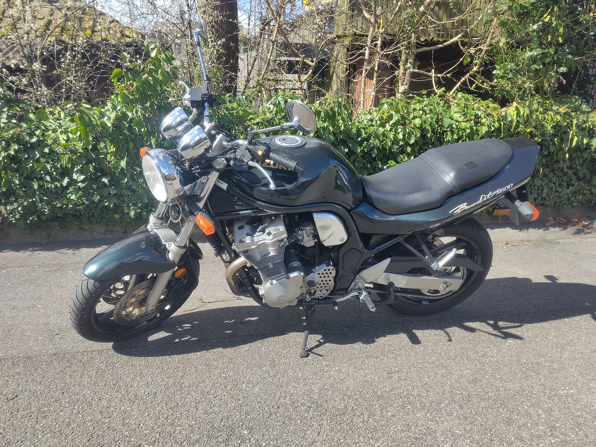 SUZUKI GSF 600 Bandit S