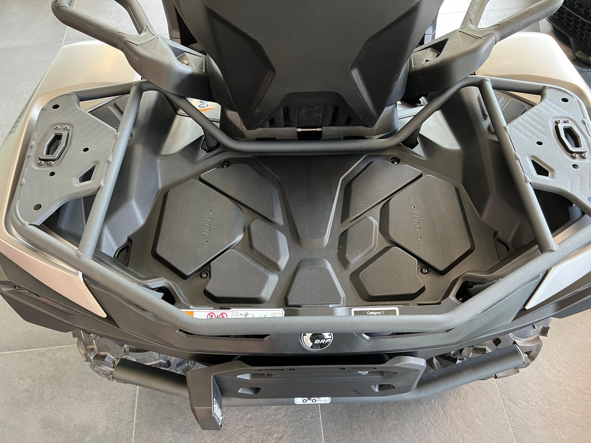 CAN-AM Outlander 700 MAX XT ABS T-image-13