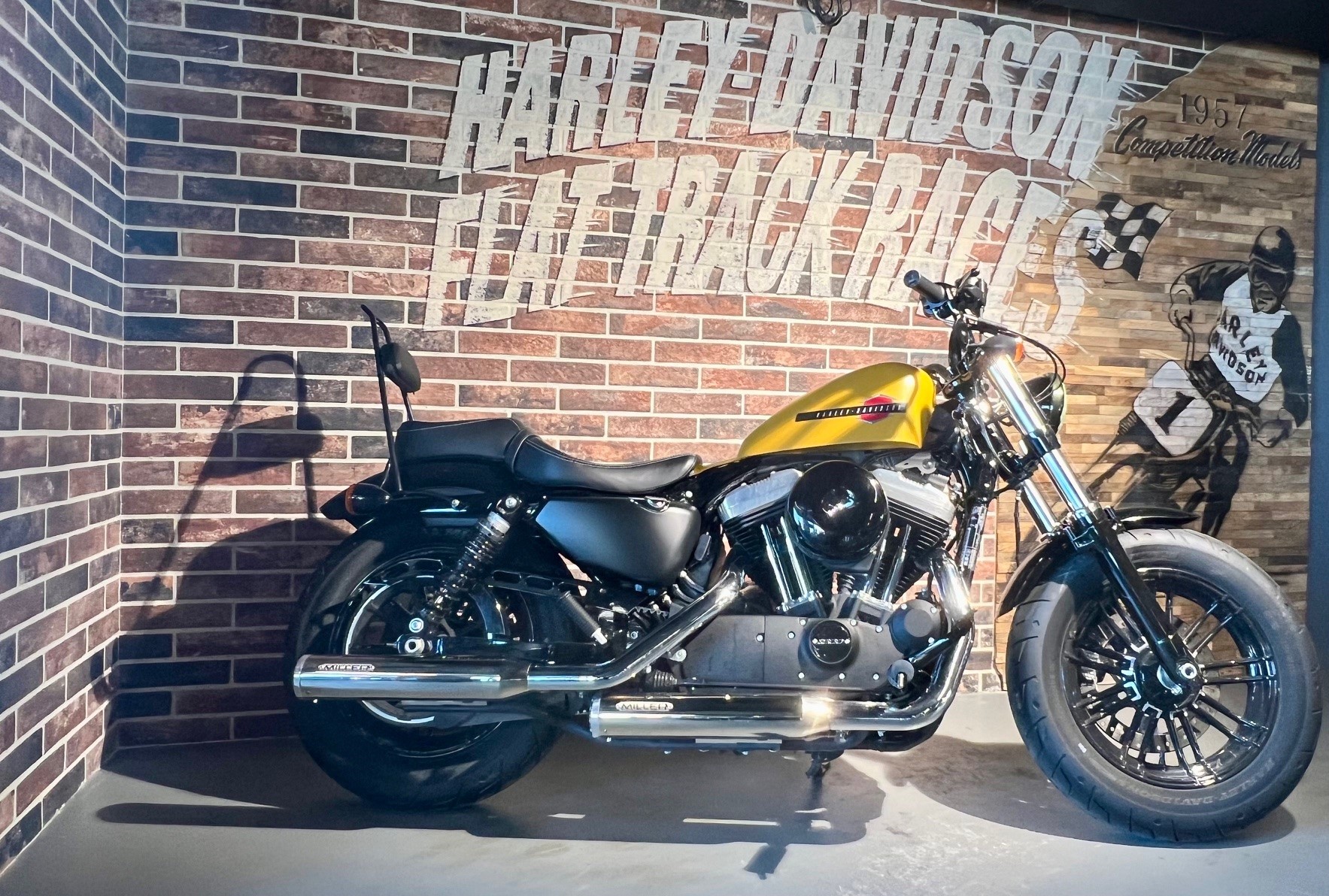 HARLEY-DAVIDSON XL 1200 X Forty Eight ABS-showroom-element-1
