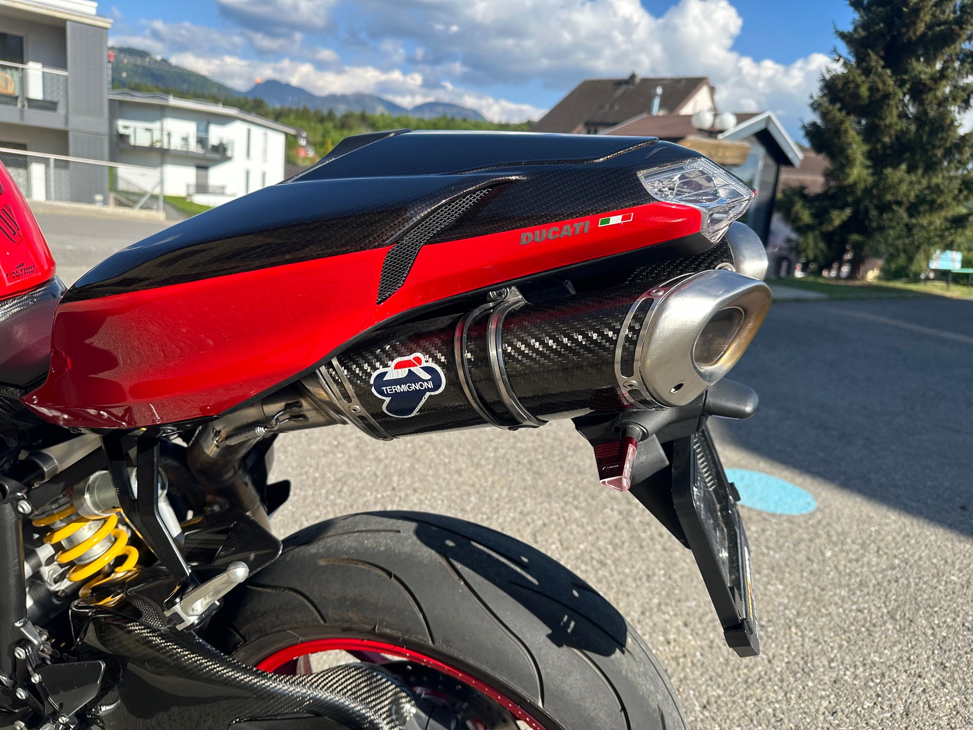 DUCATI 848 Superbike-image-6